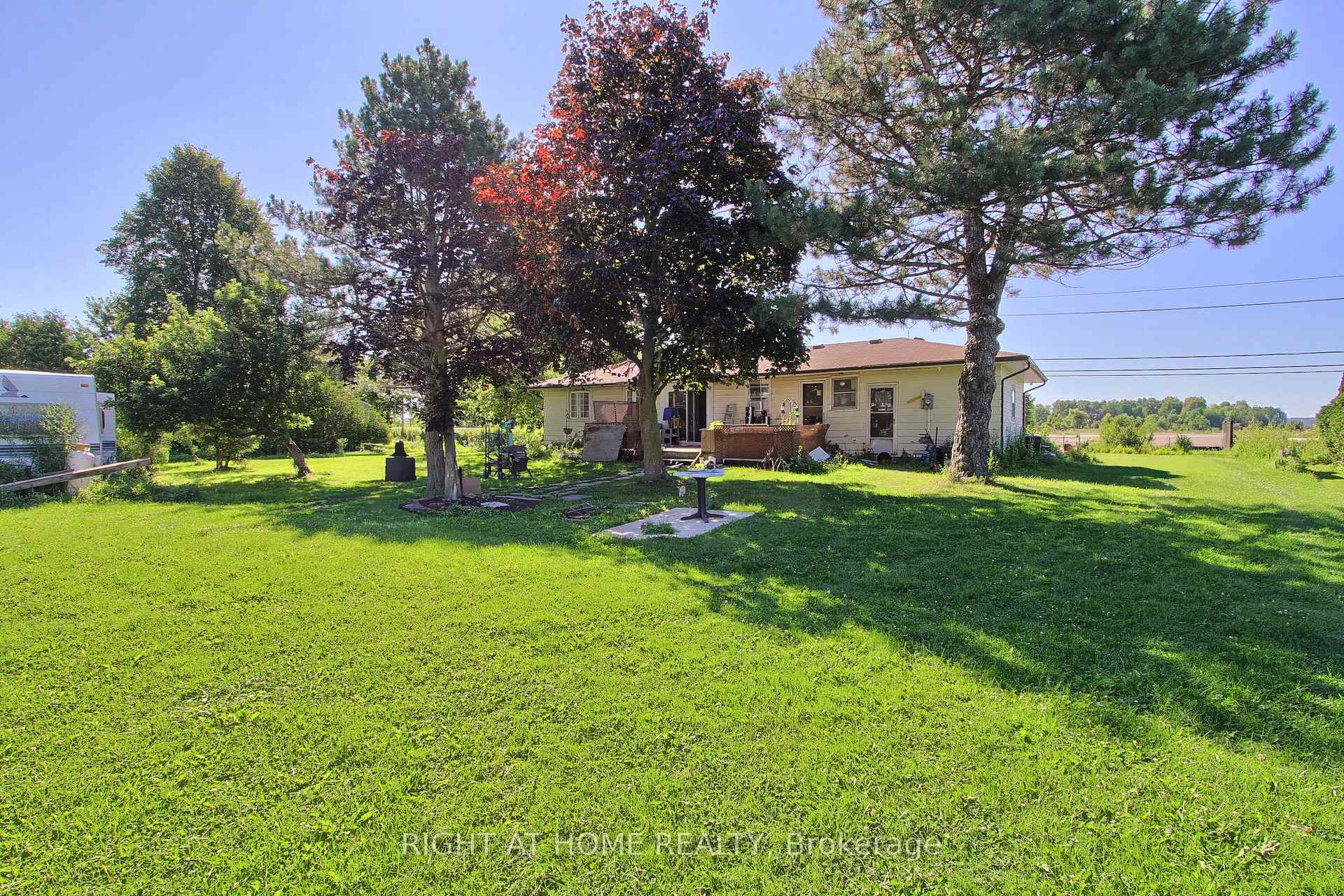 Photo 20 of 1384 Graham Side Road, King, Rural King — HOMEH