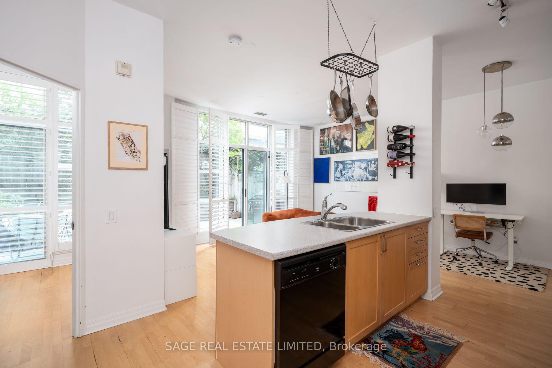 Photo 2 of Unit 102, 901 Queen Street W, Toronto, Trinity-Bellwoods — HOMEH