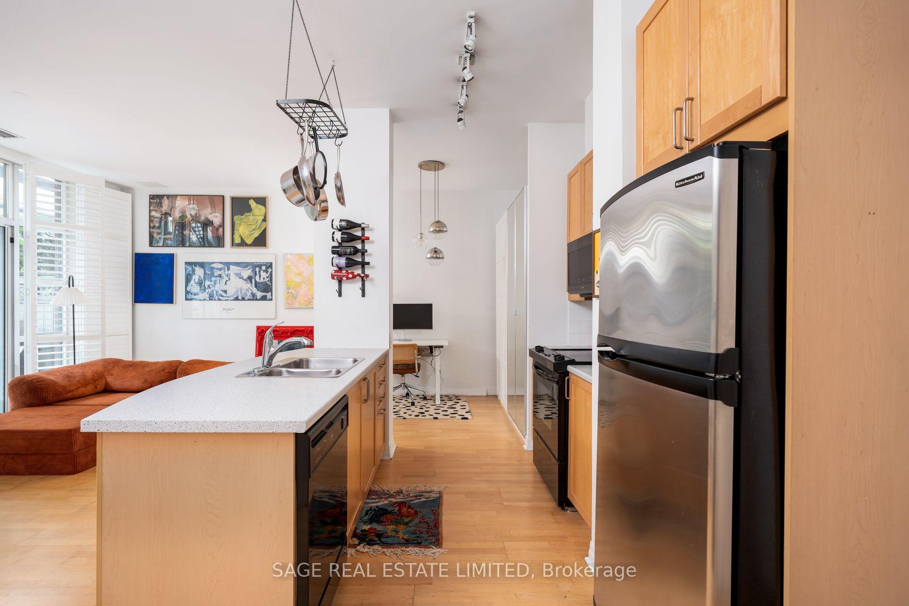 Photo 4 of Unit 102, 901 Queen Street W, Toronto, Trinity-Bellwoods — HOMEH