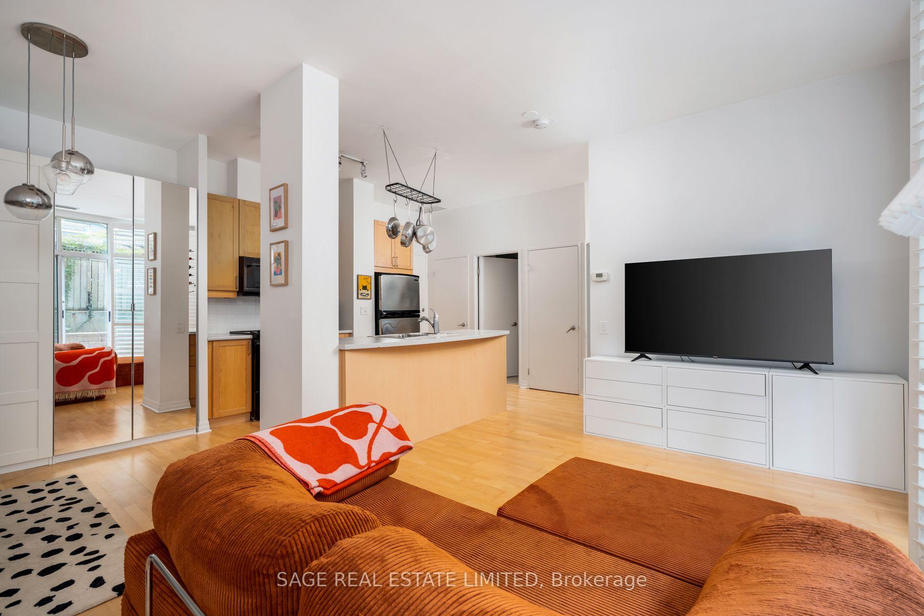 Photo 12 of Unit 102, 901 Queen Street W, Toronto, Trinity-Bellwoods — HOMEH