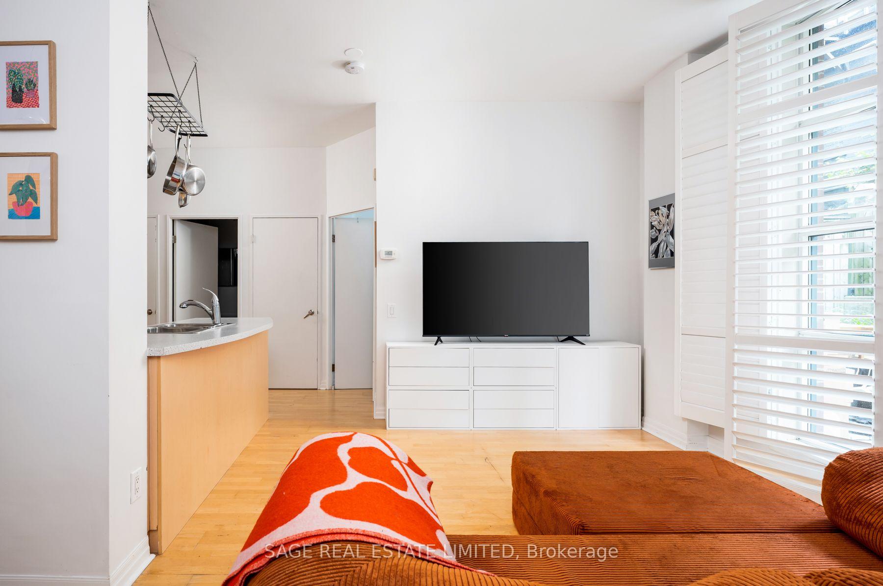 Photo 13 of Unit 102, 901 Queen Street W, Toronto, Trinity-Bellwoods — HOMEH