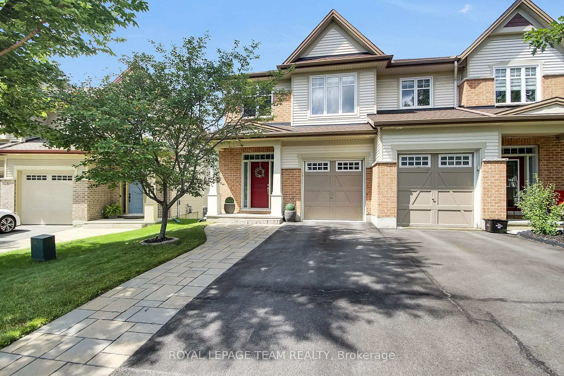 Photo 4 of 436 Stalwart Crescent, Ottawa, Blossom Park/Kemp Park/Findlay Creek — HOMEH