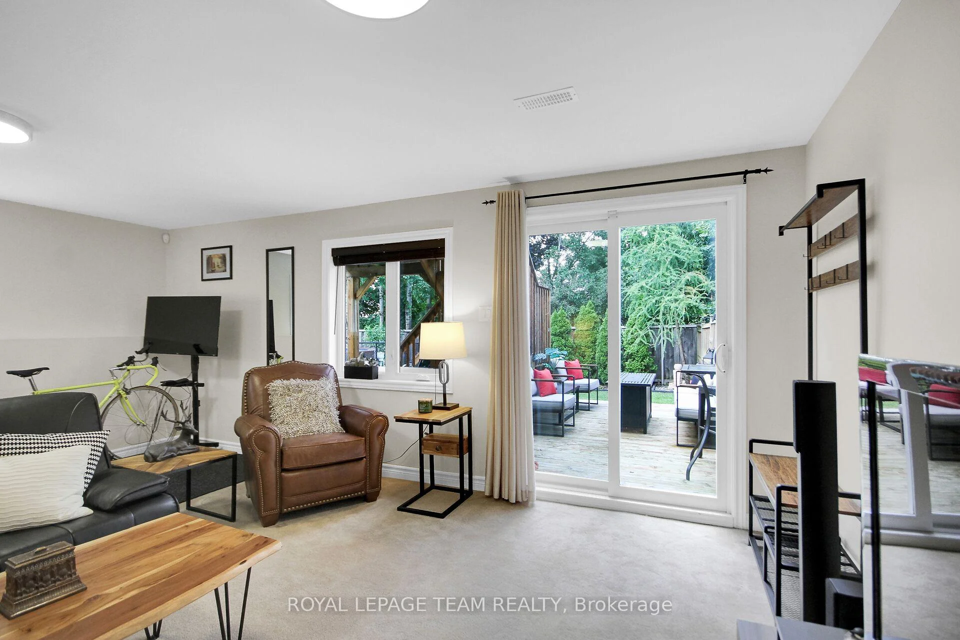 Photo 14 of 436 Stalwart Crescent, Ottawa, Blossom Park/Kemp Park/Findlay Creek — HOMEH