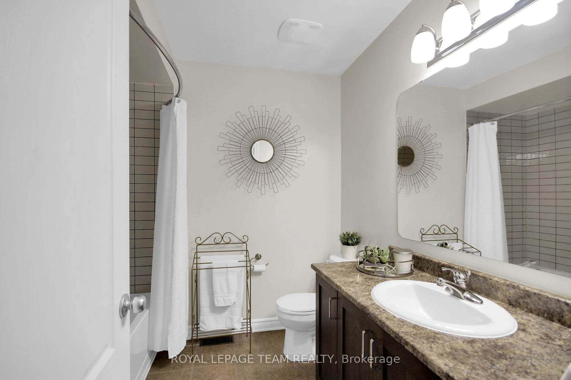 Photo 24 of 436 Stalwart Crescent, Ottawa, Blossom Park/Kemp Park/Findlay Creek — HOMEH