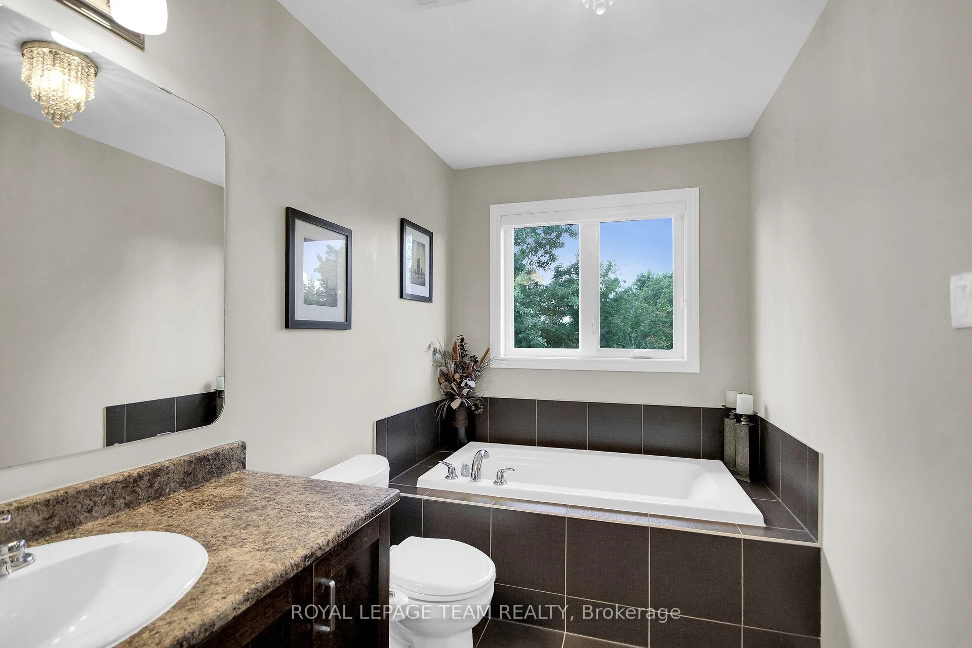 Photo 28 of 436 Stalwart Crescent, Ottawa, Blossom Park/Kemp Park/Findlay Creek — HOMEH