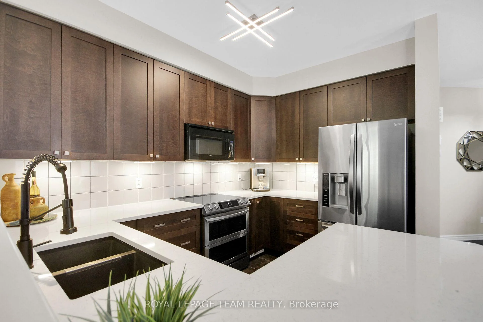 Photo 38 of 436 Stalwart Crescent, Ottawa, Blossom Park/Kemp Park/Findlay Creek — HOMEH