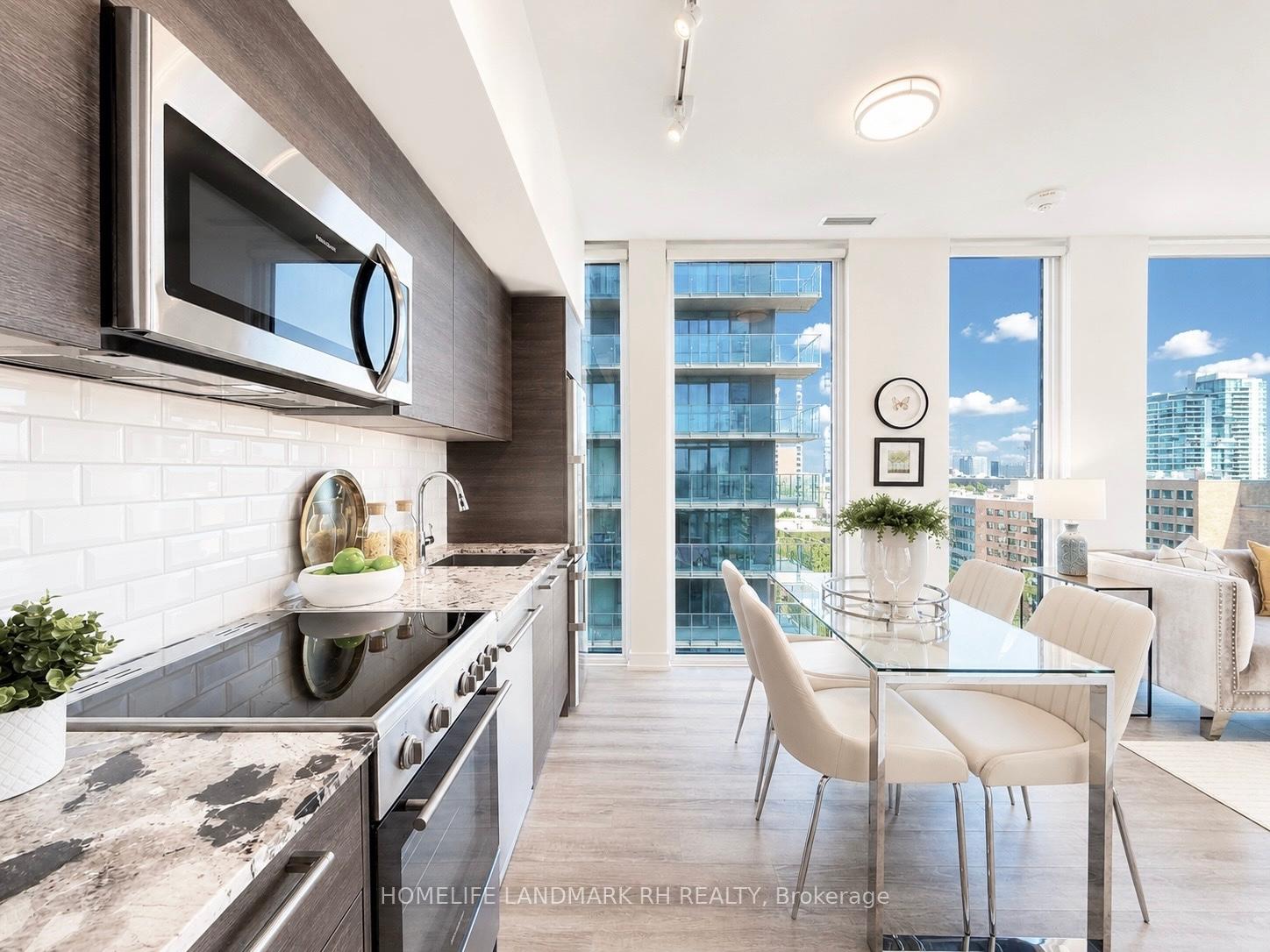 Photo 5 of Unit 1004, 28 Wellesley Street E, Toronto, Church-Yonge Corridor — HOMEH