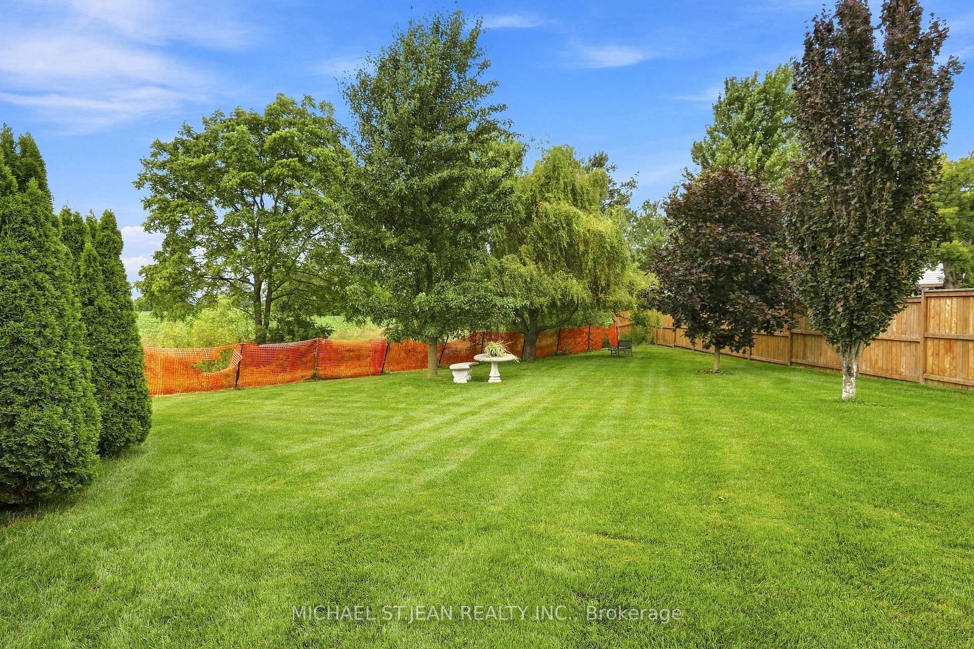 Photo 41 of 30 Leslie Street, Haldimand — HOMEH