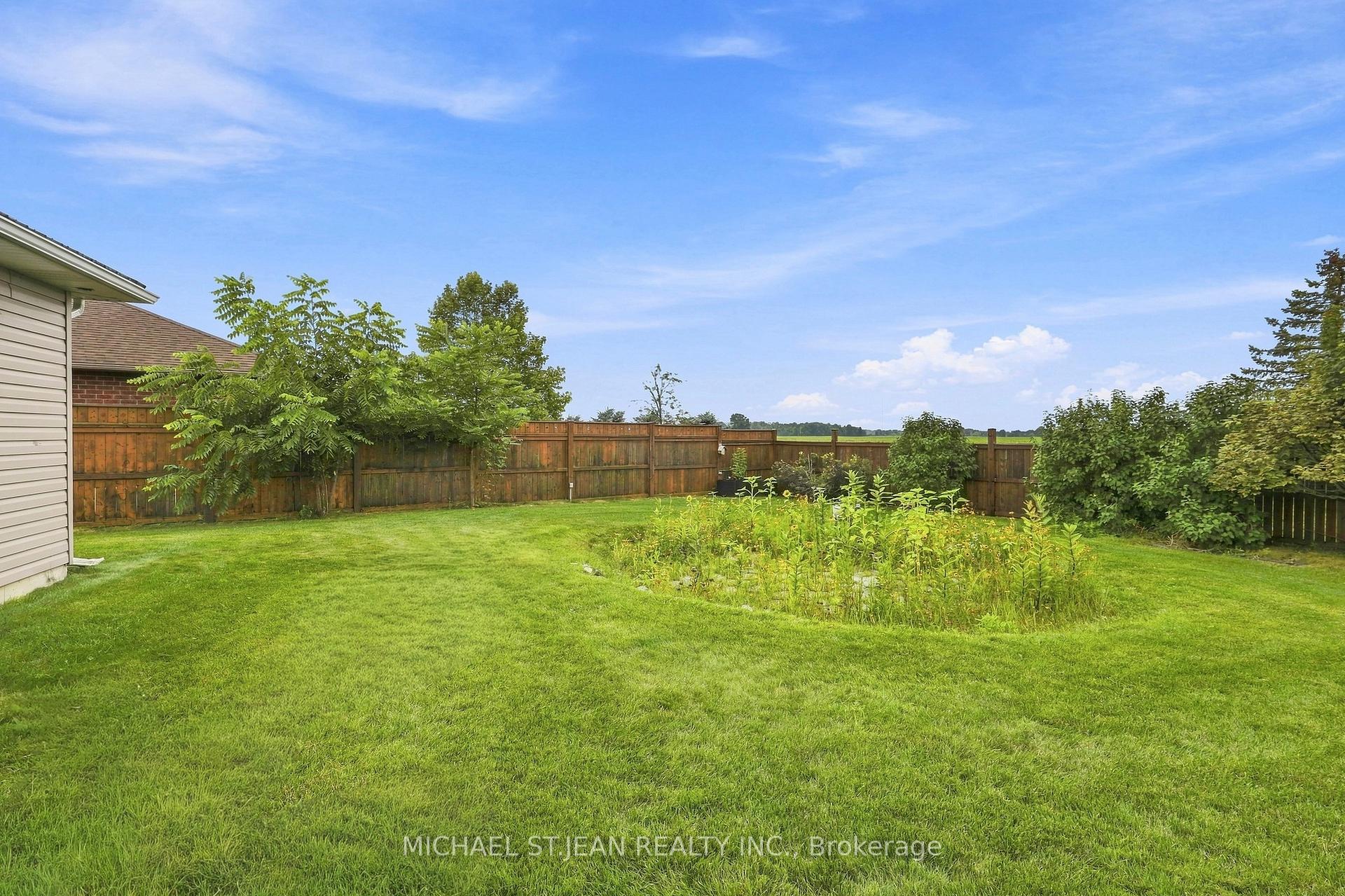 Photo 49 of 30 Leslie Street, Haldimand — HOMEH