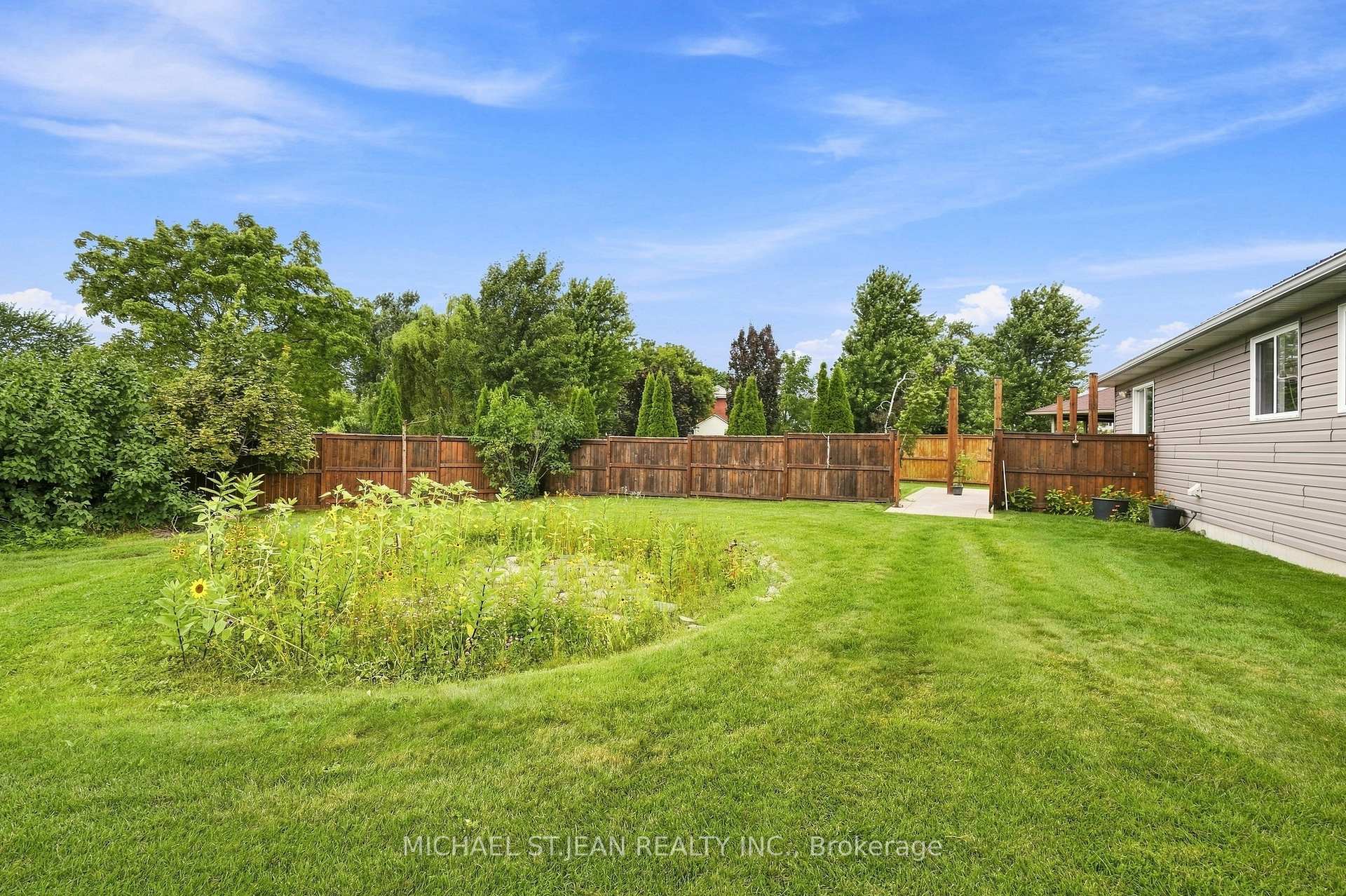 Photo 51 of 30 Leslie Street, Haldimand — HOMEH