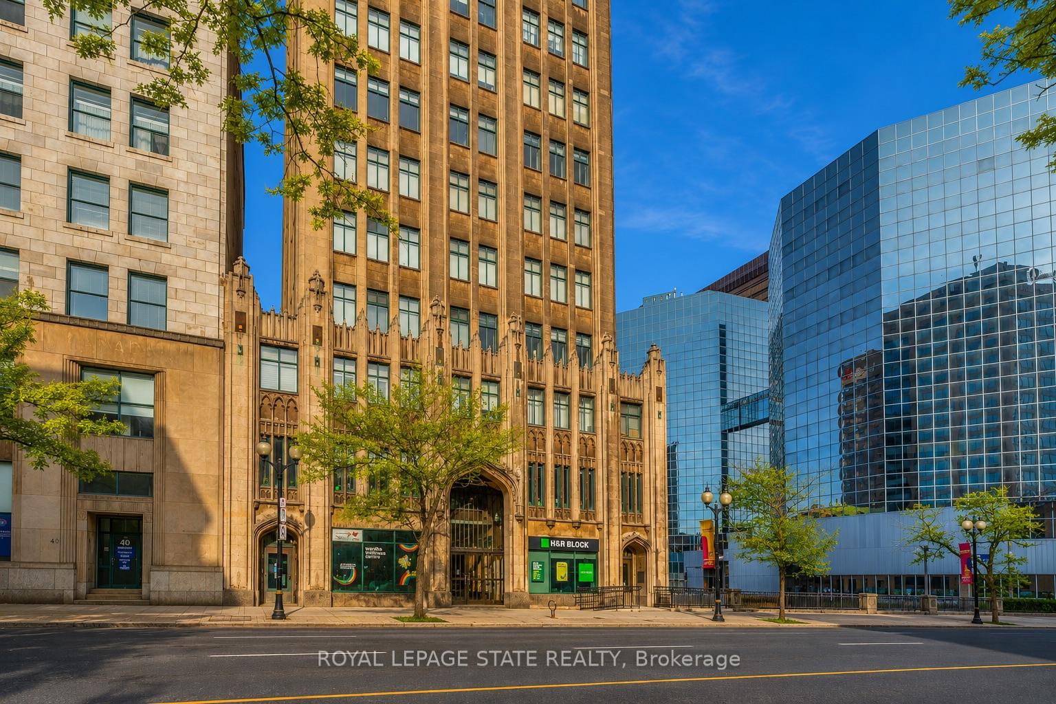 Photo 7 of Unit 701, 36 James Street S, Hamilton, Central — HOMEH