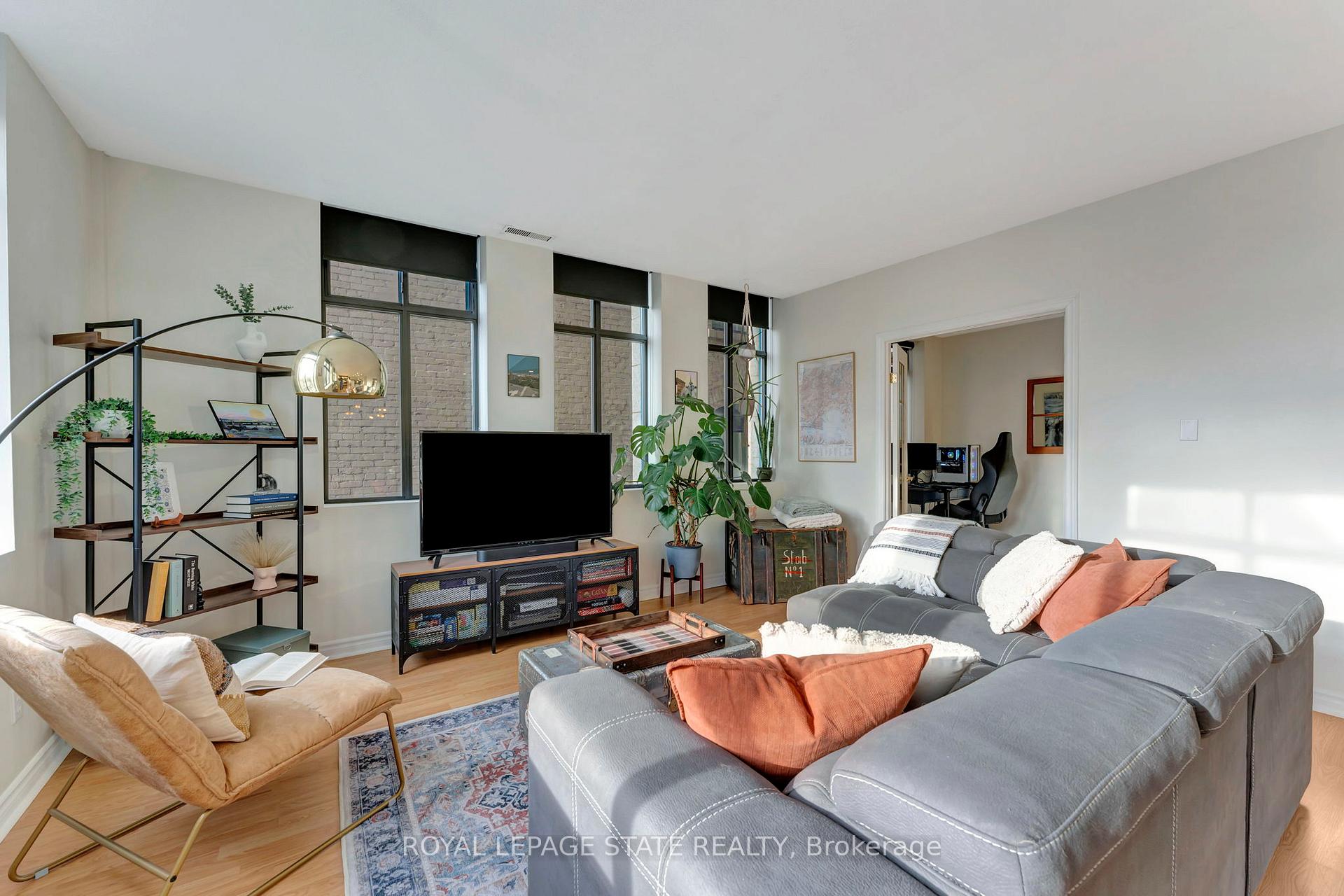 Photo 30 of Unit 701, 36 James Street S, Hamilton, Central — HOMEH