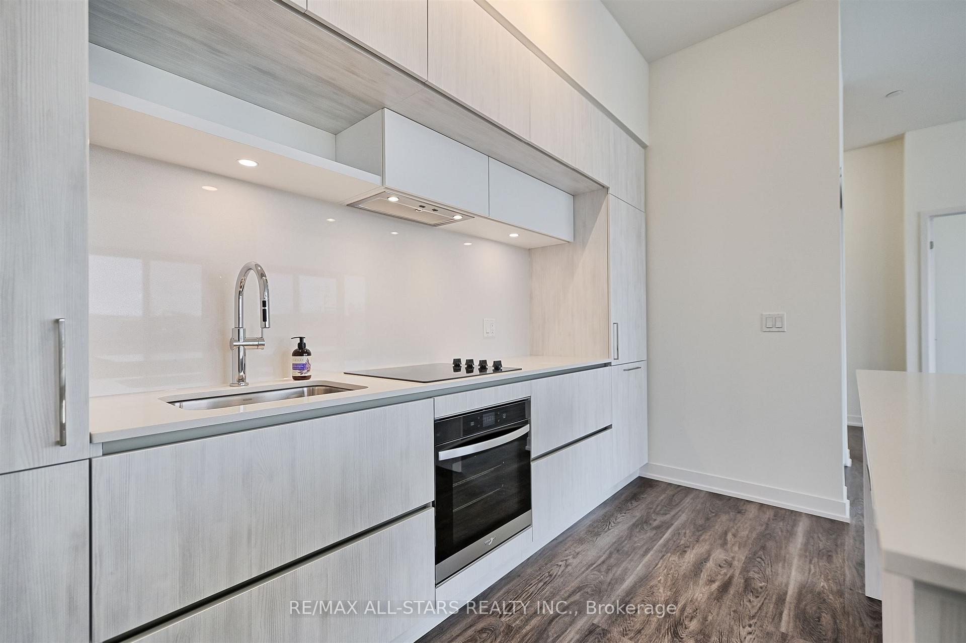 Photo 22 of Unit 124, 2 David Eyer Road, Richmond Hill, Rural Richmond Hill — HOMEH