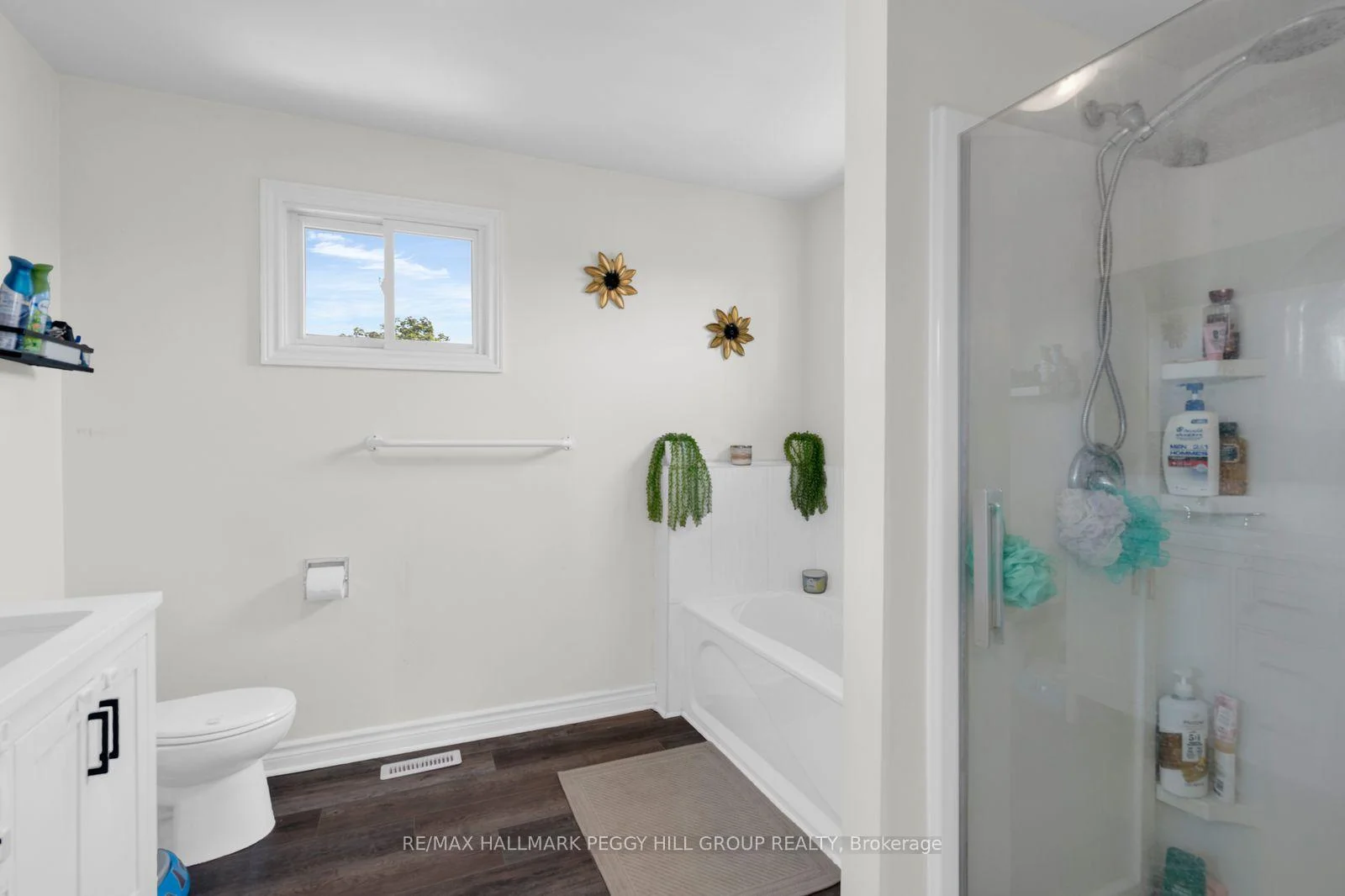 Photo 20 of 187 Johnson Street, Barrie, Grove East — HOMEH