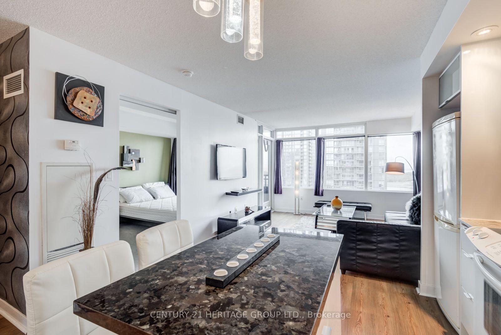 Photo 2 of Unit 2908, 25 Telegram Mews, Toronto, Waterfront Communities — HOMEH