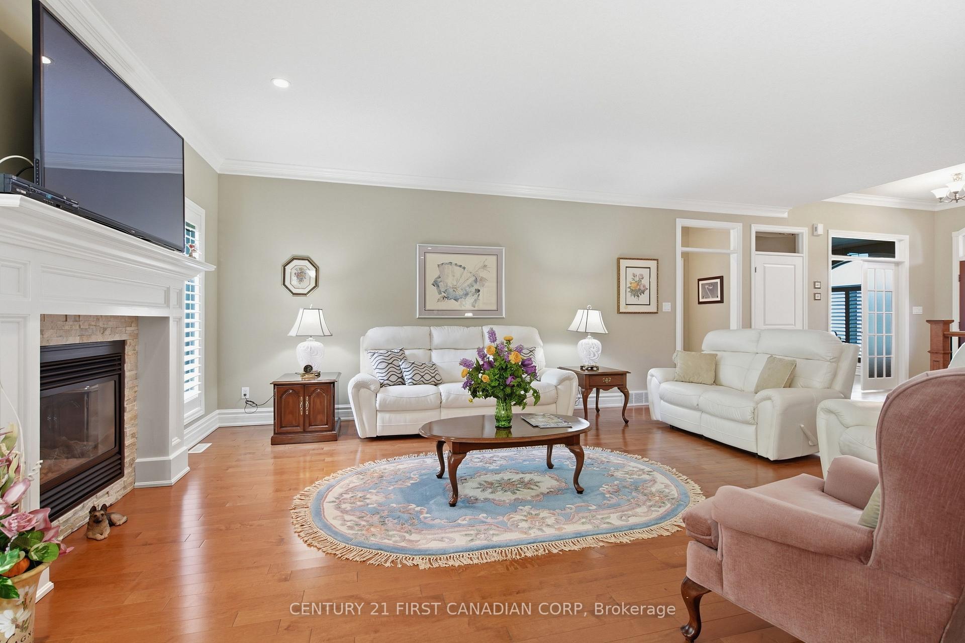 Photo 17 of 2285 Lilac Avenue, London, South K — HOMEH