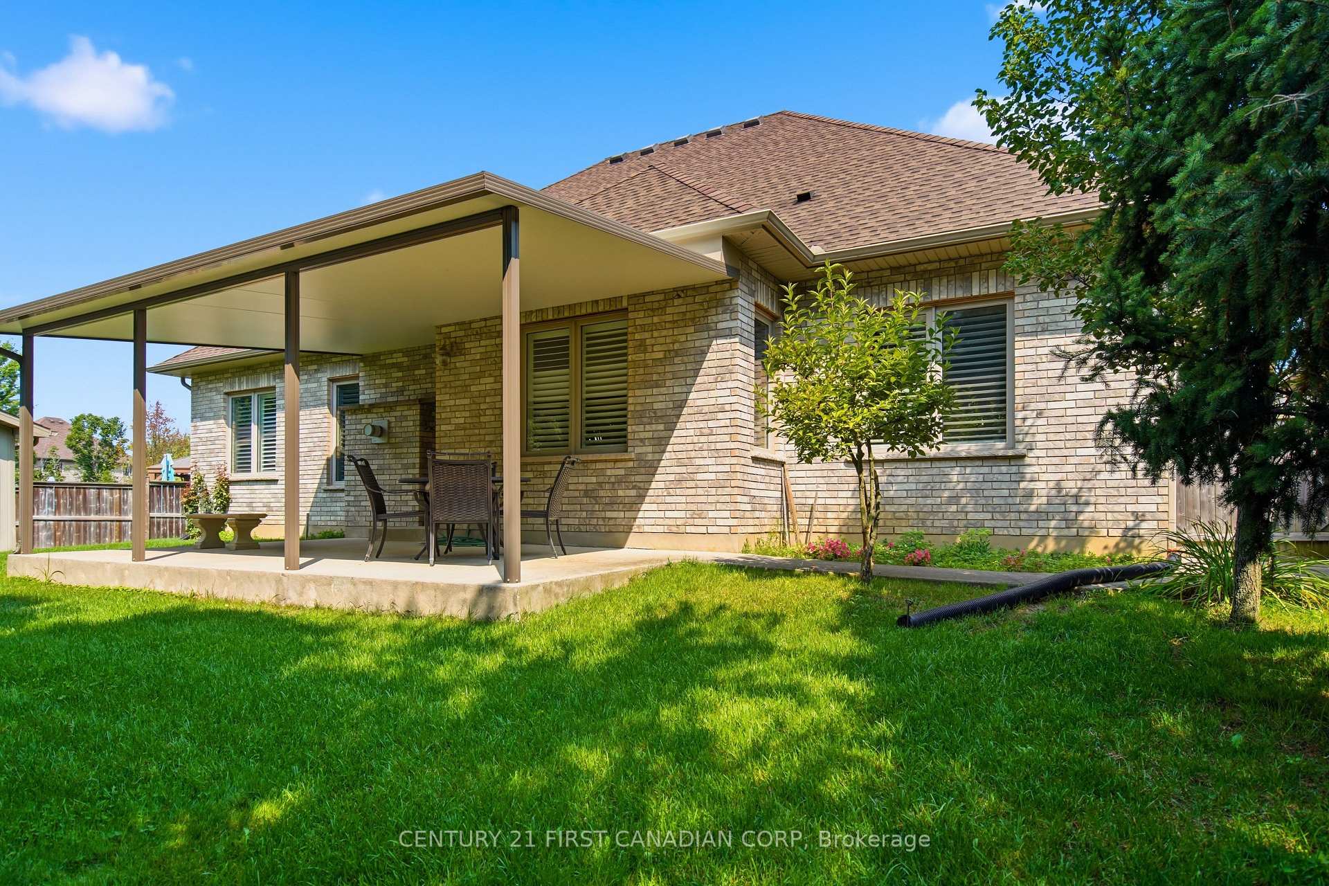 Photo 50 of 2285 Lilac Avenue, London, South K — HOMEH