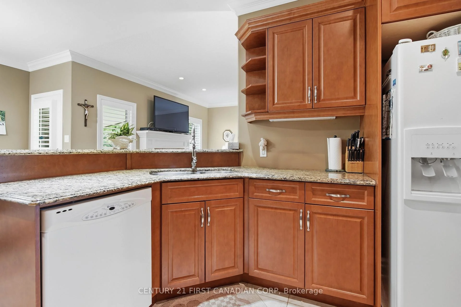 Photo 26 of 2285 Lilac Avenue, London, South K — HOMEH