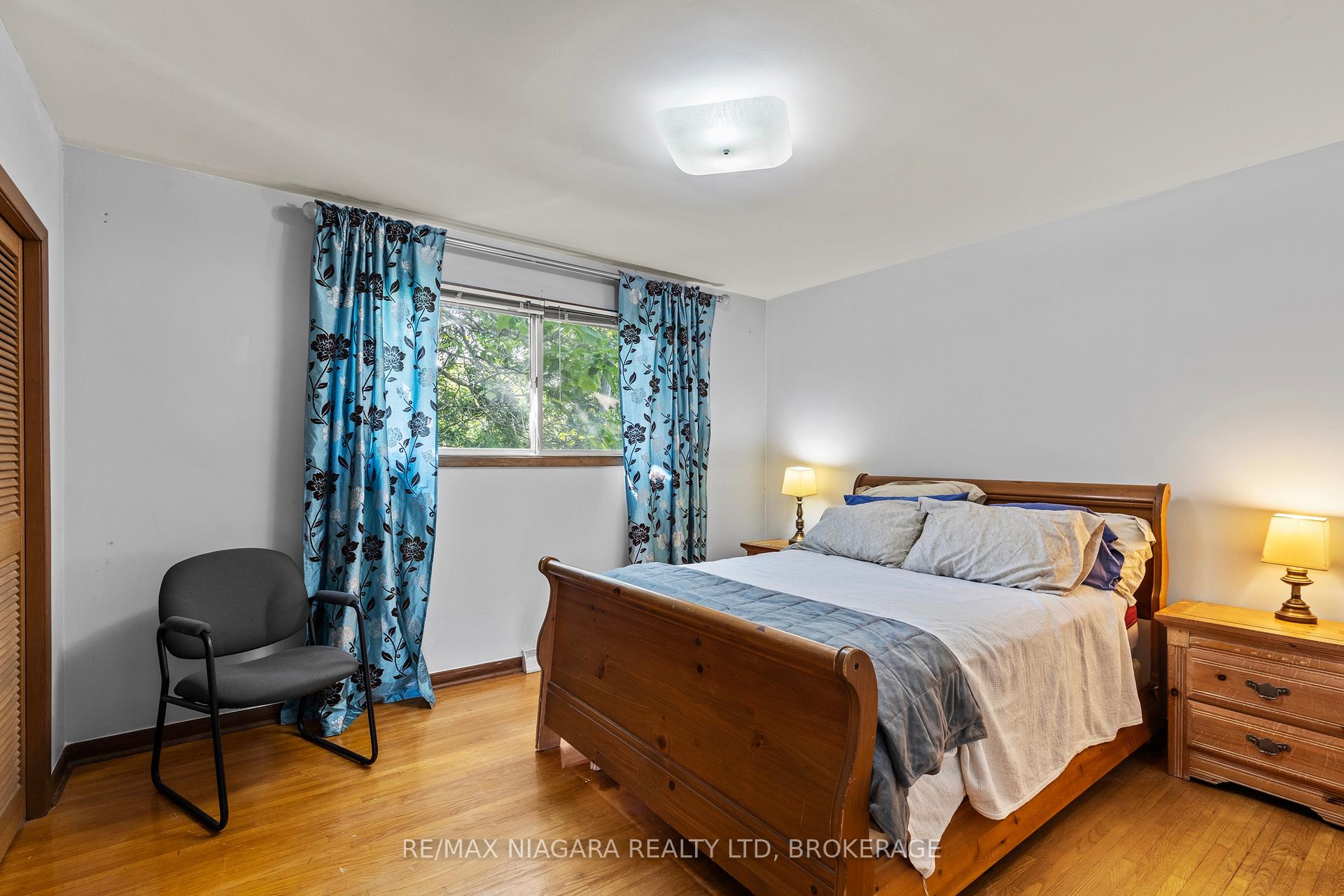 Photo 14 of 8 Cullen Drive, St. Catharines, Glendale/Glenridge — HOMEH