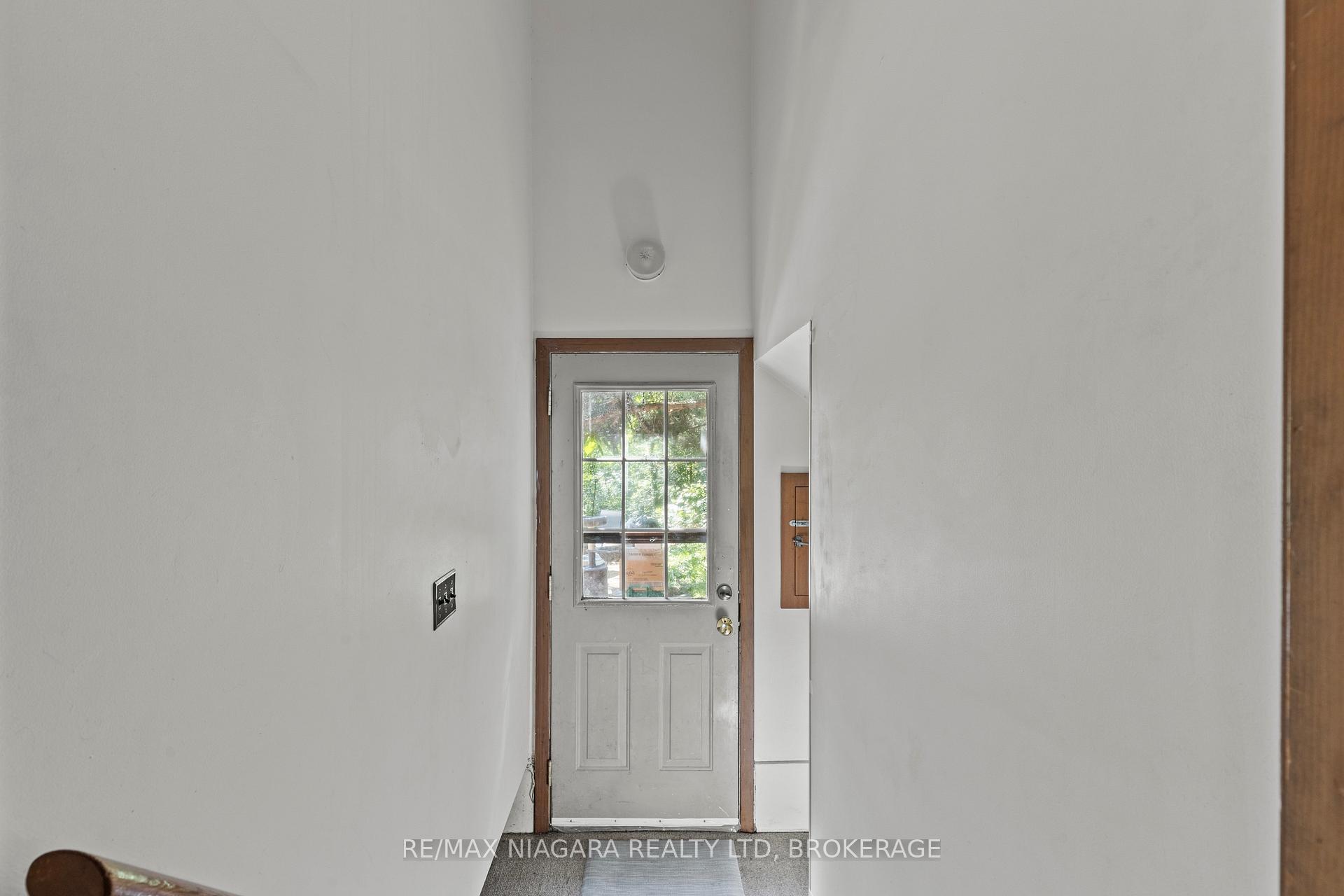 Photo 18 of 8 Cullen Drive, St. Catharines, Glendale/Glenridge — HOMEH