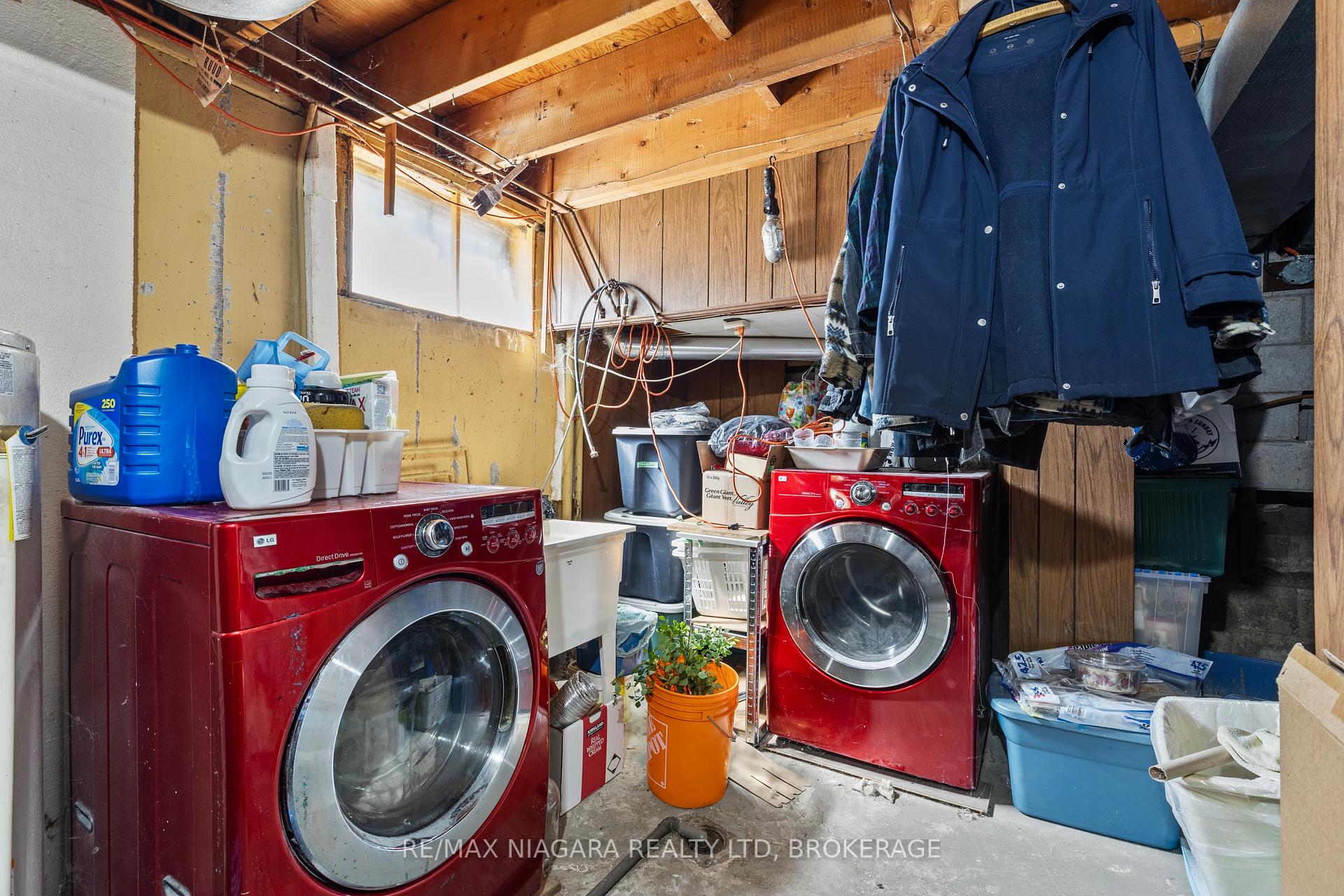 Photo 23 of 8 Cullen Drive, St. Catharines, Glendale/Glenridge — HOMEH