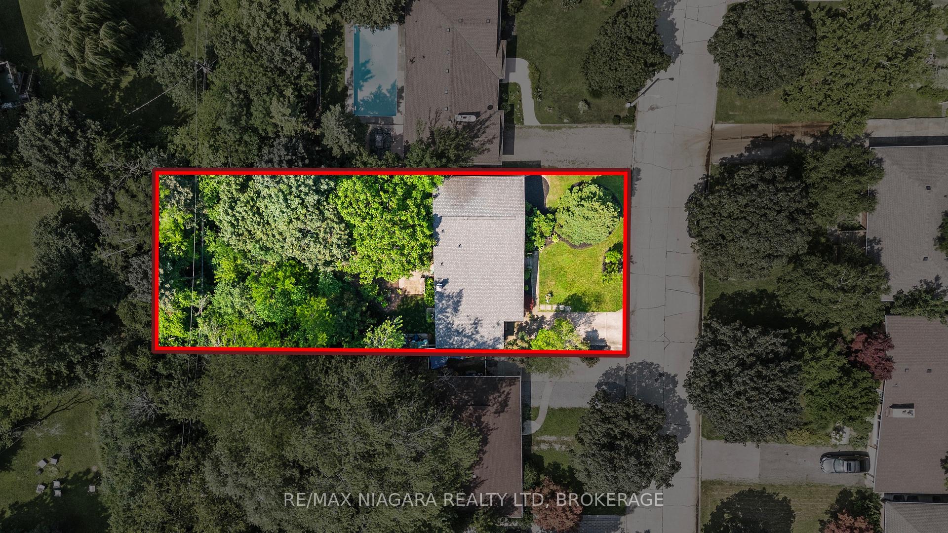Photo 39 of 8 Cullen Drive, St. Catharines, Glendale/Glenridge — HOMEH