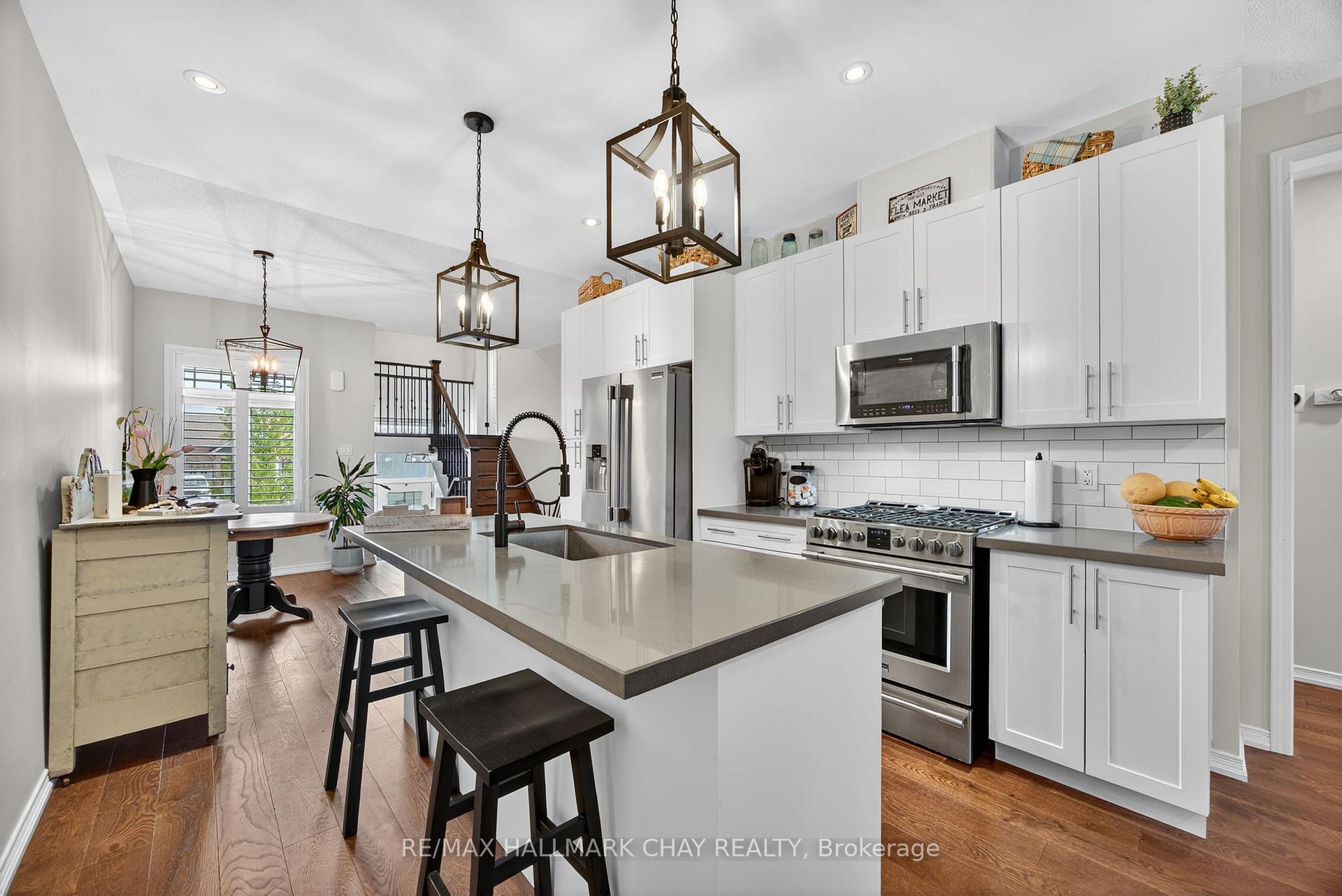 Photo 6 of 118 Isabella Drive, Orillia — HOMEH