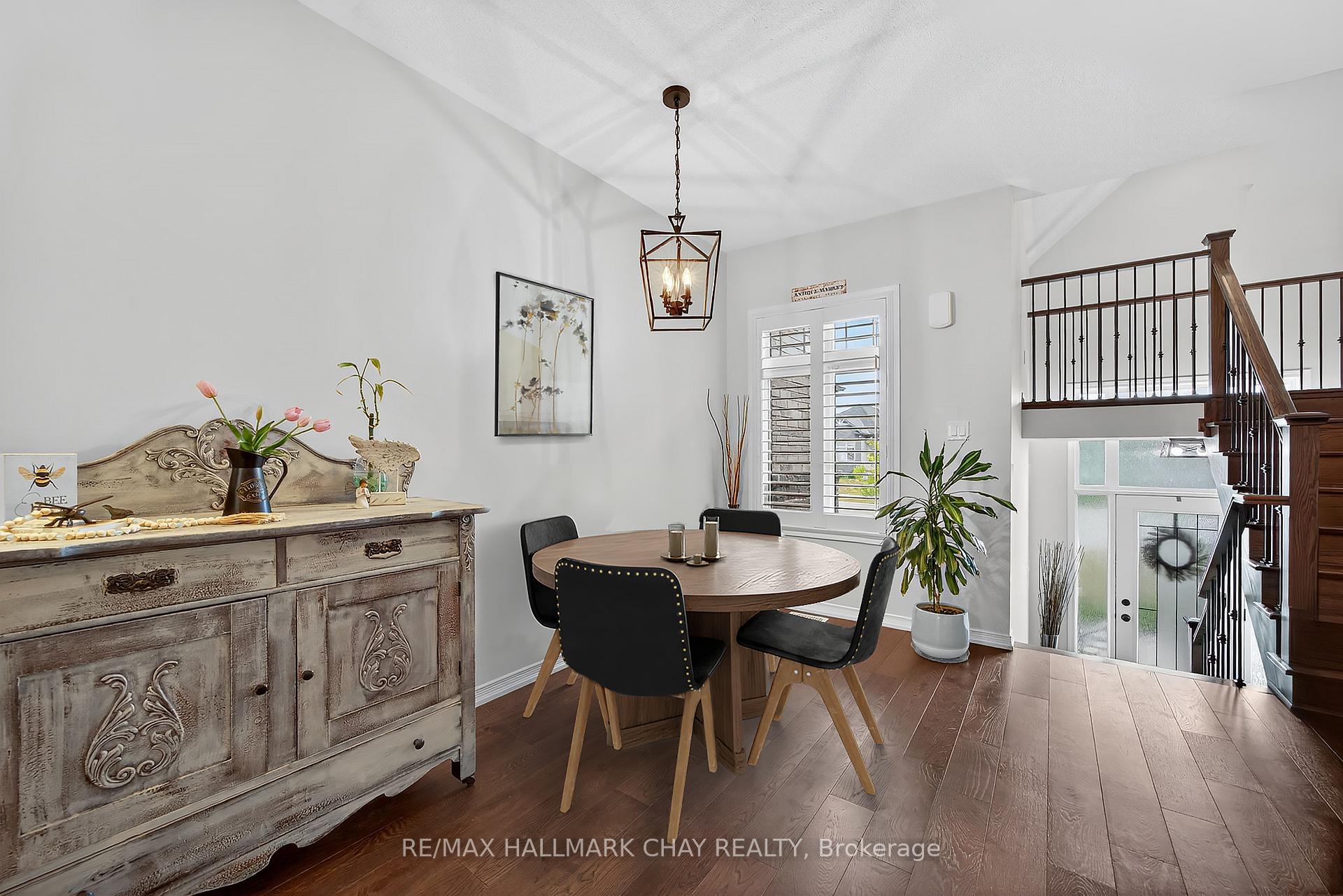 Photo 11 of 118 Isabella Drive, Orillia — HOMEH