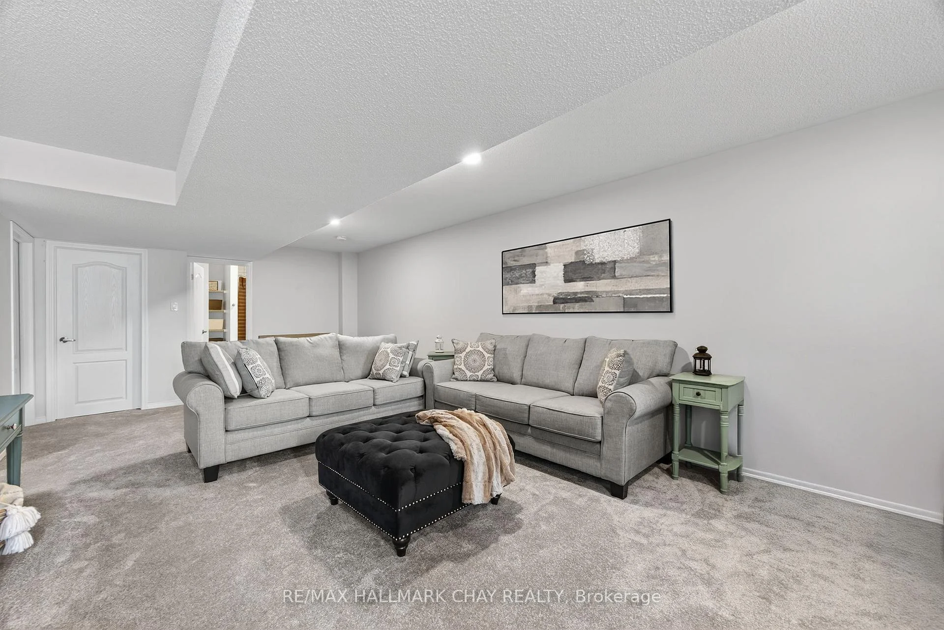 Photo 24 of 118 Isabella Drive, Orillia — HOMEH