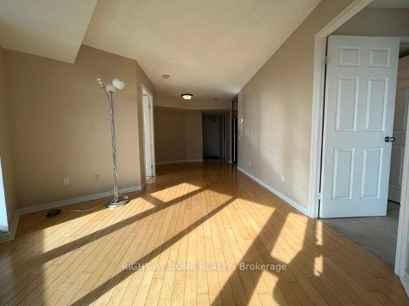 Photo 4 of Unit 503, 30 Harrison Garden Boulevard, North York, Willowdale East — HOMEH