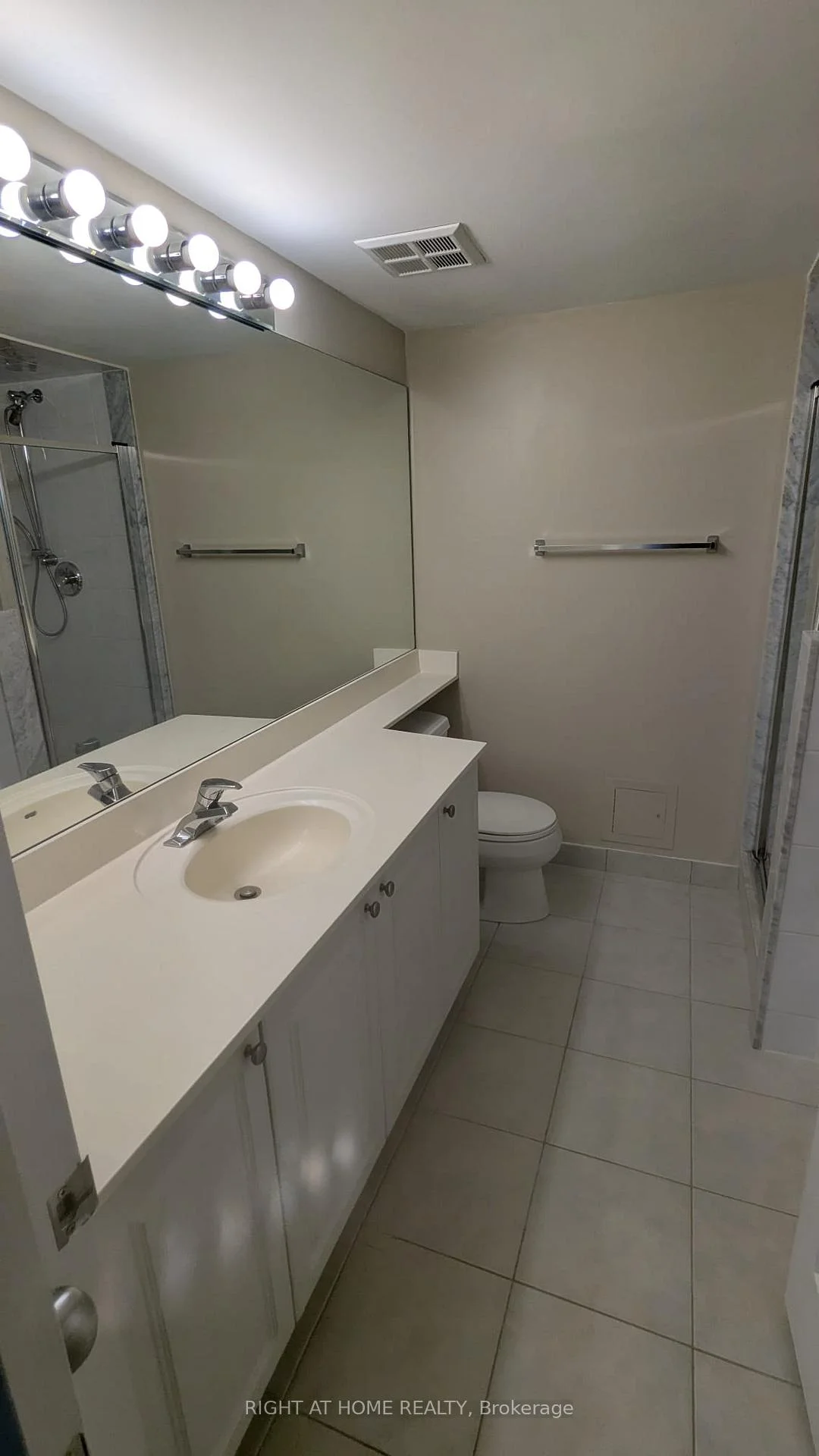 Photo 14 of Unit 503, 30 Harrison Garden Boulevard, North York, Willowdale East — HOMEH