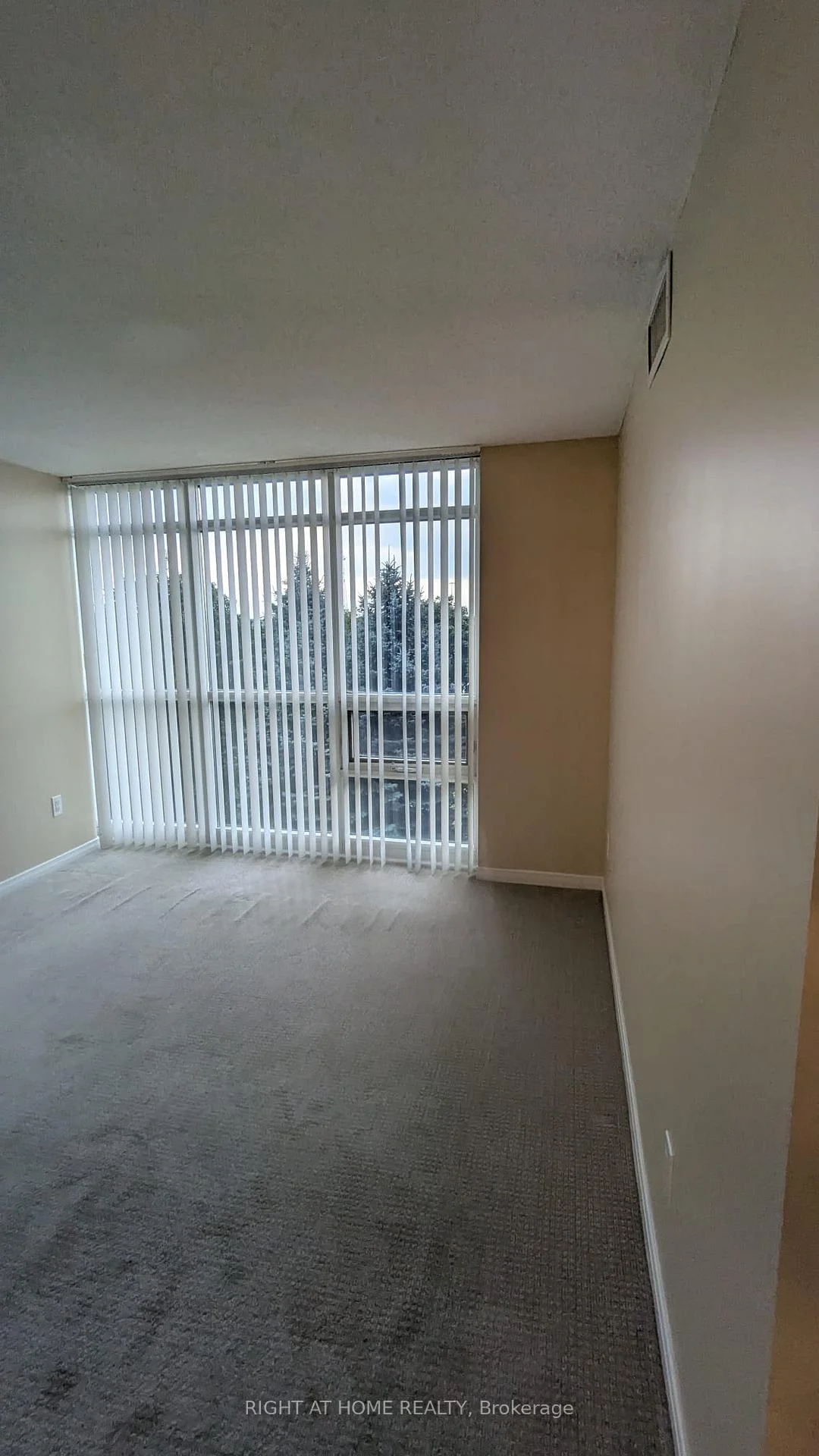 Photo 21 of Unit 503, 30 Harrison Garden Boulevard, North York, Willowdale East — HOMEH