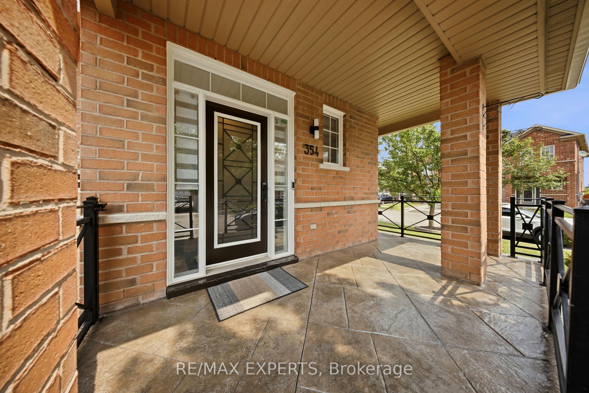 Photo 5 of 354 Hobbs Crescent, Milton, Clarke — HOMEH
