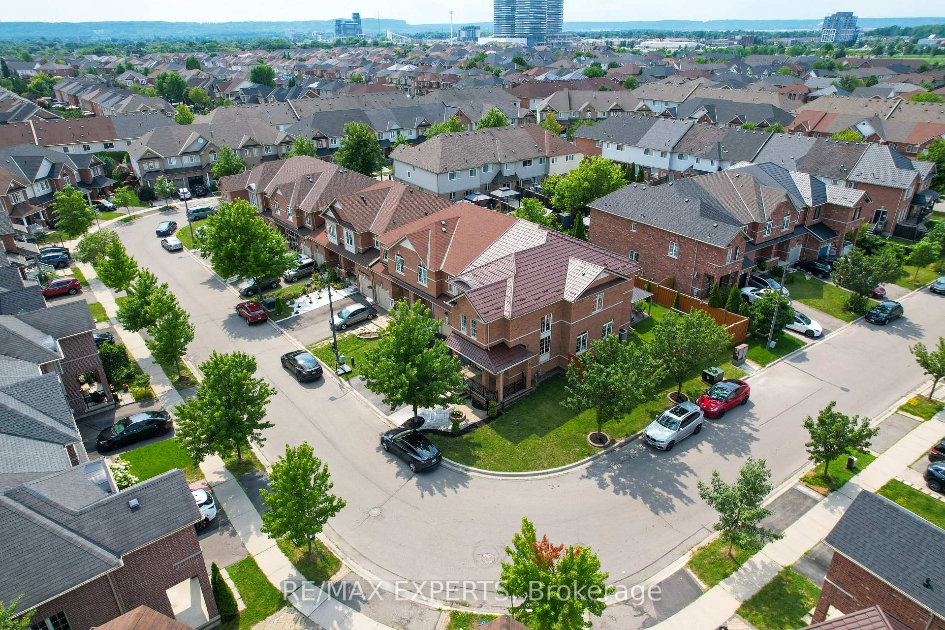 Photo 44 of 354 Hobbs Crescent, Milton, Clarke — HOMEH