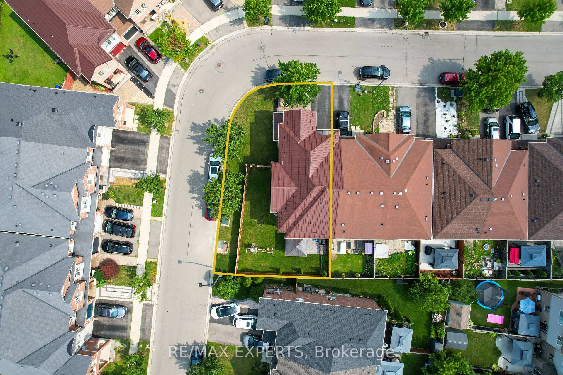 Photo 45 of 354 Hobbs Crescent, Milton, Clarke — HOMEH