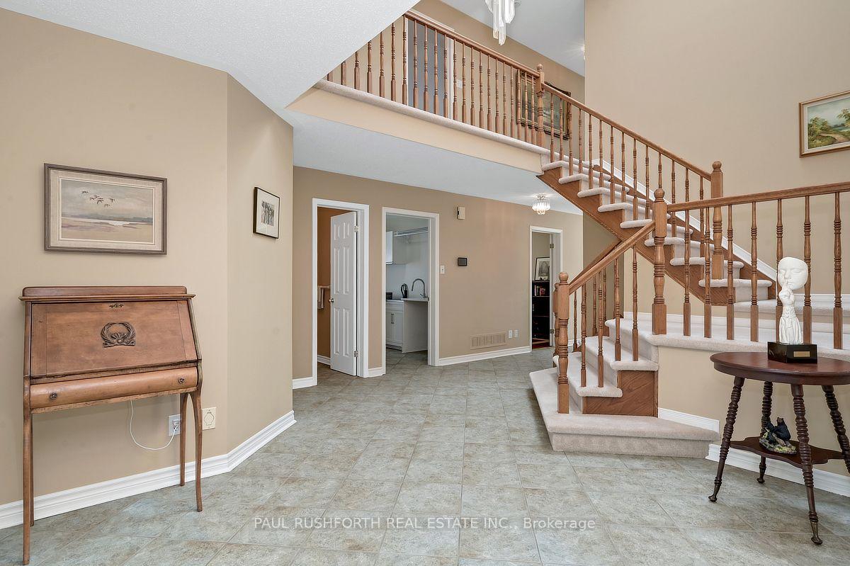 Photo 5 of 6192 Ravine Way, Ottawa, Convent Glen — HOMEH