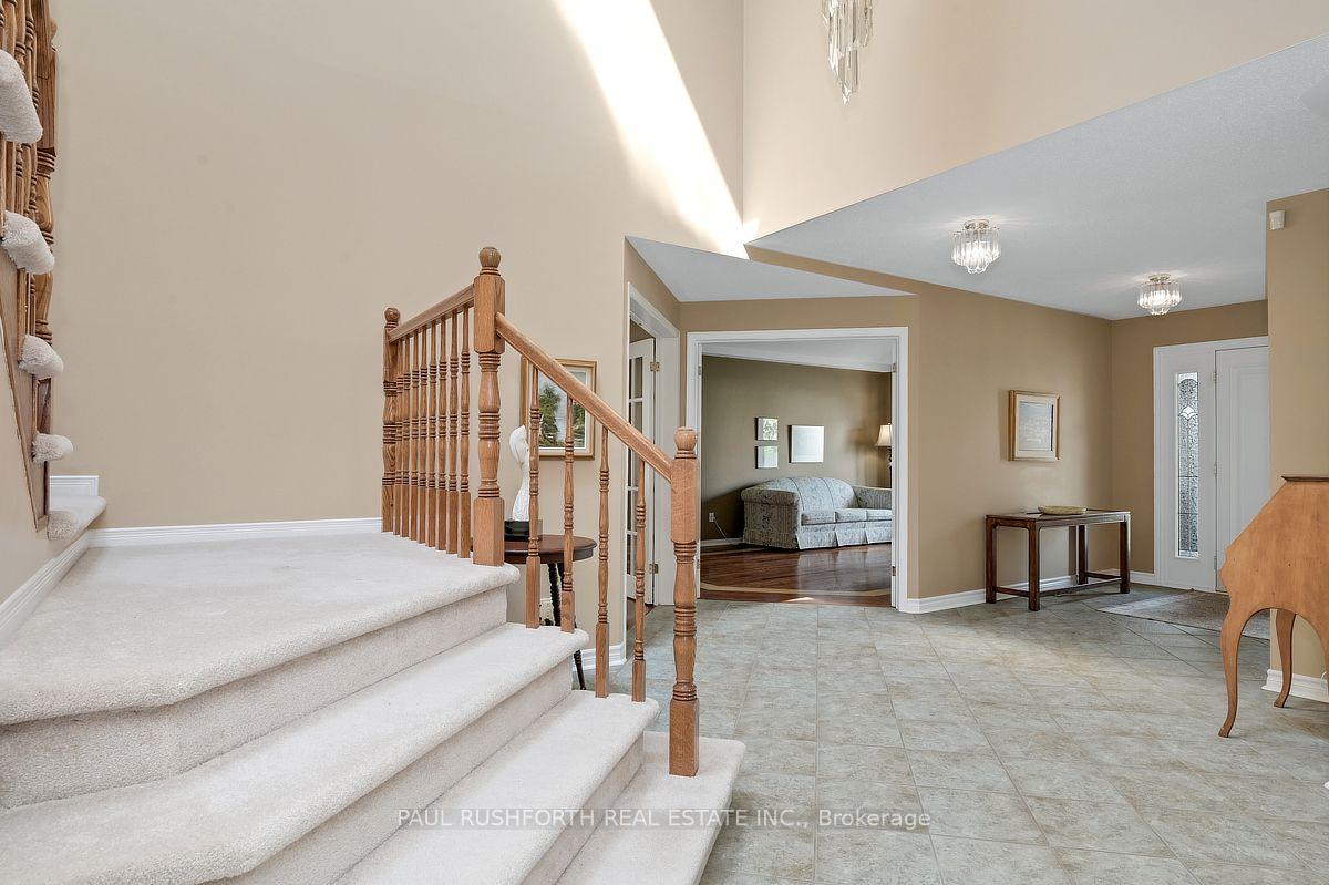 Photo 6 of 6192 Ravine Way, Ottawa, Convent Glen — HOMEH