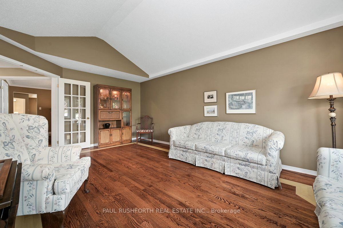 Photo 11 of 6192 Ravine Way, Ottawa, Convent Glen — HOMEH