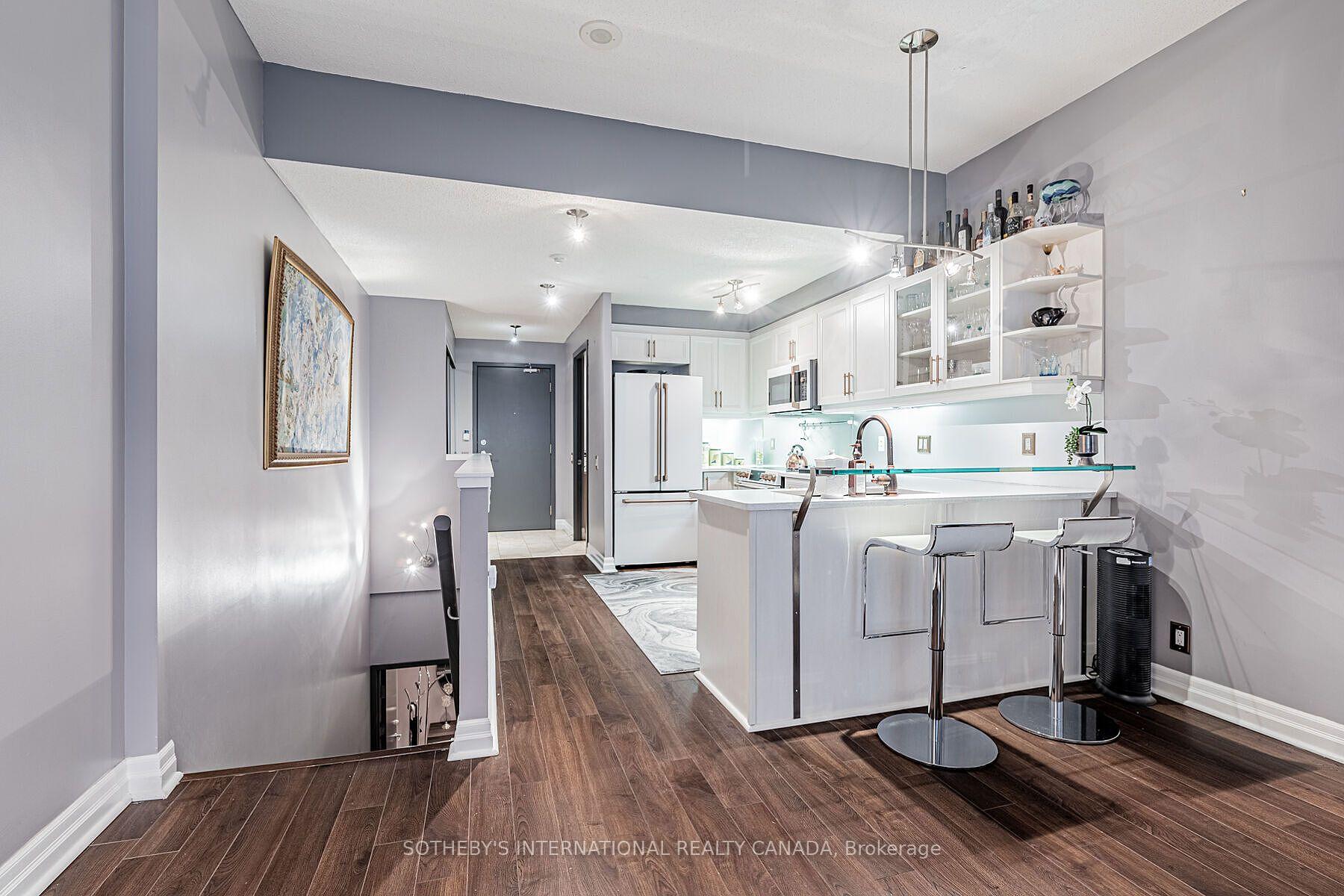 Photo 3 of Unit 106W UP, 500 Queens Quay, Toronto, Waterfront Communities — HOMEH