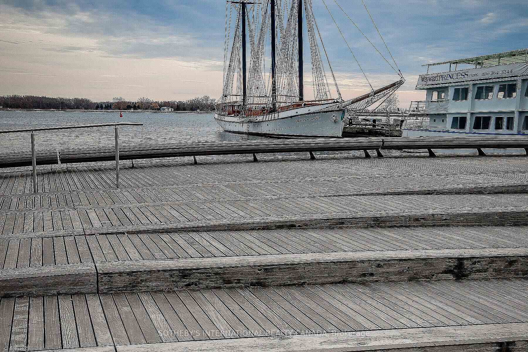 Photo 30 of Unit 106W UP, 500 Queens Quay, Toronto, Waterfront Communities — HOMEH