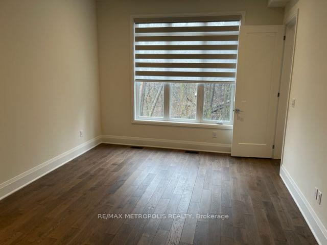 Photo 23 of 17 Vern Robertson Gate, Uxbridge — HOMEH