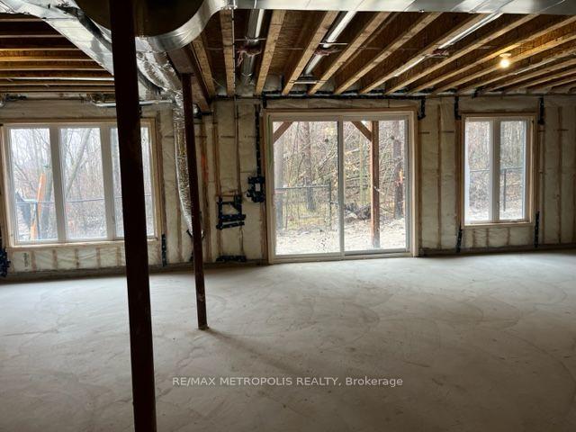 Photo 36 of 17 Vern Robertson Gate, Uxbridge — HOMEH