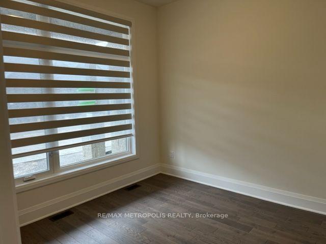 Photo 41 of 17 Vern Robertson Gate, Uxbridge — HOMEH