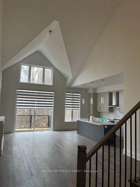 Photo 43 of 17 Vern Robertson Gate, Uxbridge — HOMEH