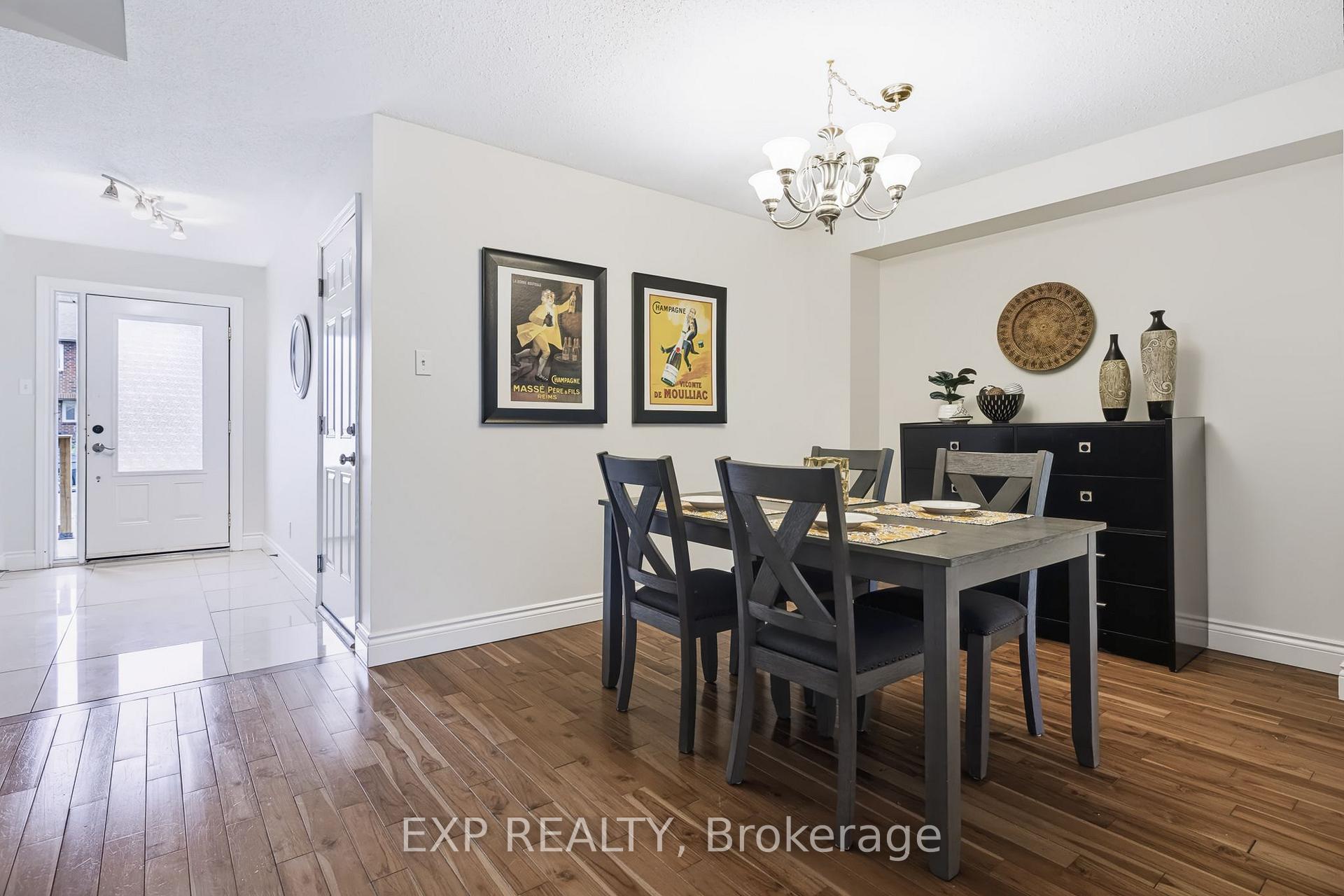 Photo 6 of 110 Cedarock Drive, Ottawa, Kanata - Bridlewood — HOMEH