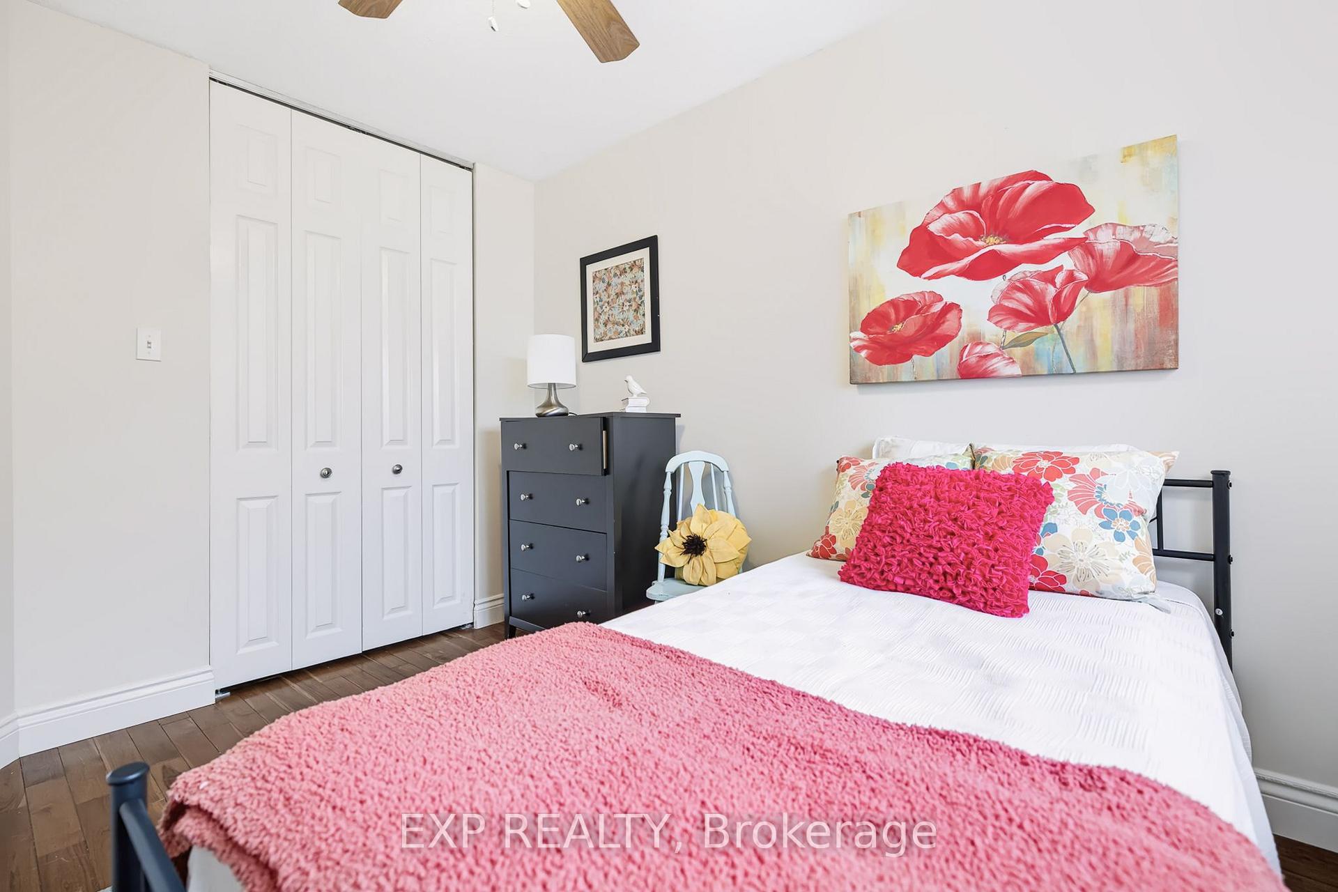 Photo 33 of 110 Cedarock Drive, Ottawa, Kanata - Bridlewood — HOMEH