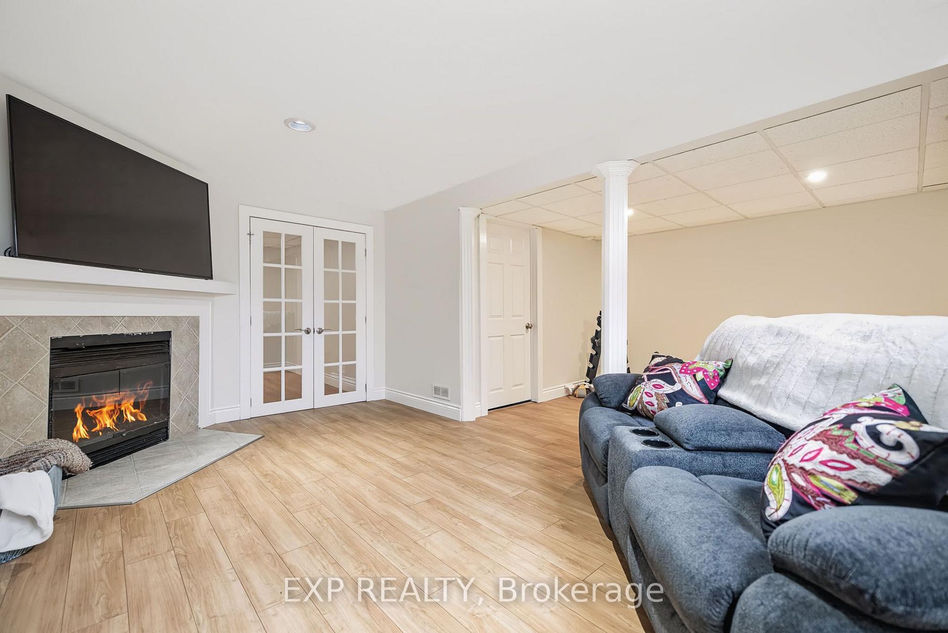 Photo 34 of 110 Cedarock Drive, Ottawa, Kanata - Bridlewood — HOMEH