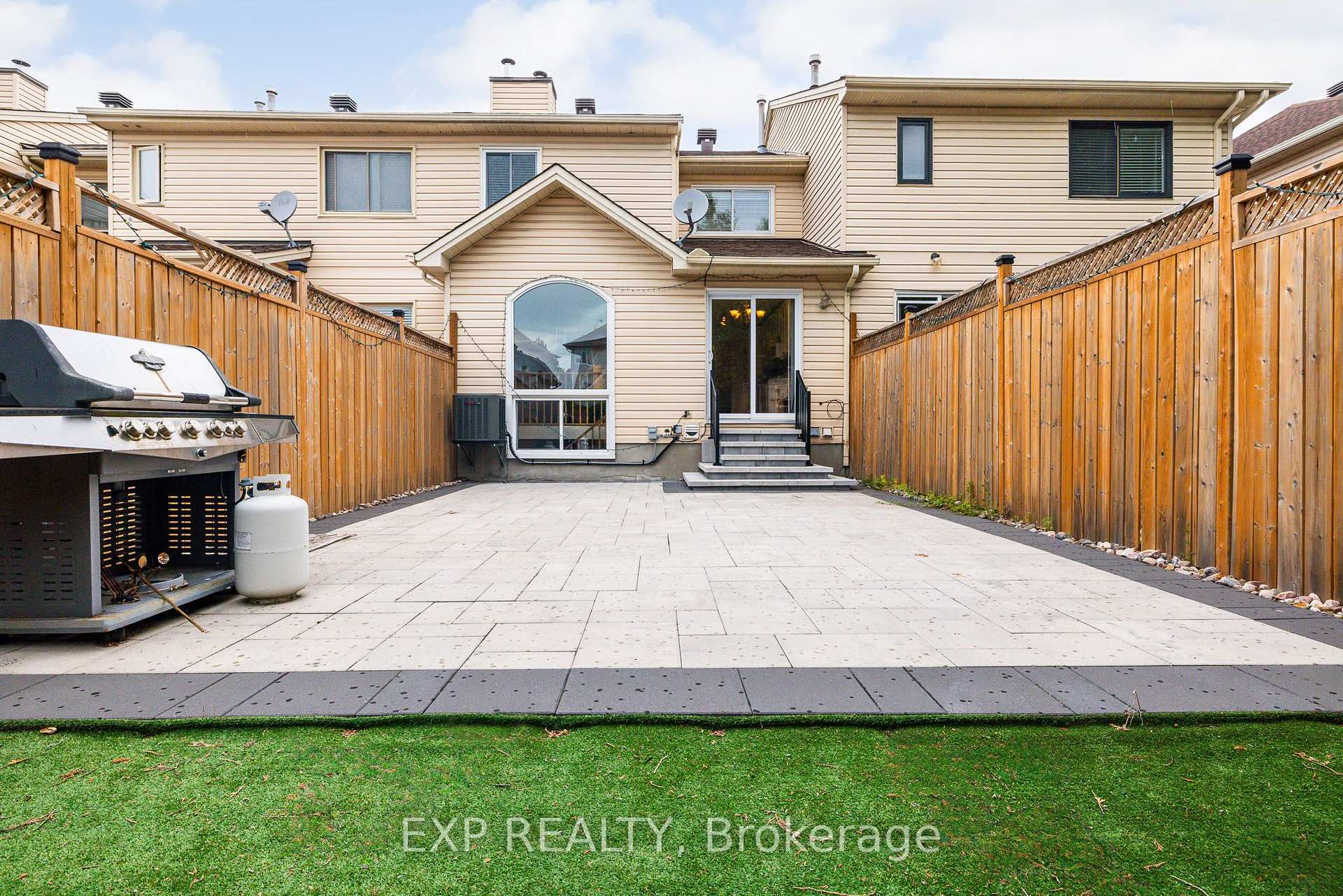 Photo 39 of 110 Cedarock Drive, Ottawa, Kanata - Bridlewood — HOMEH