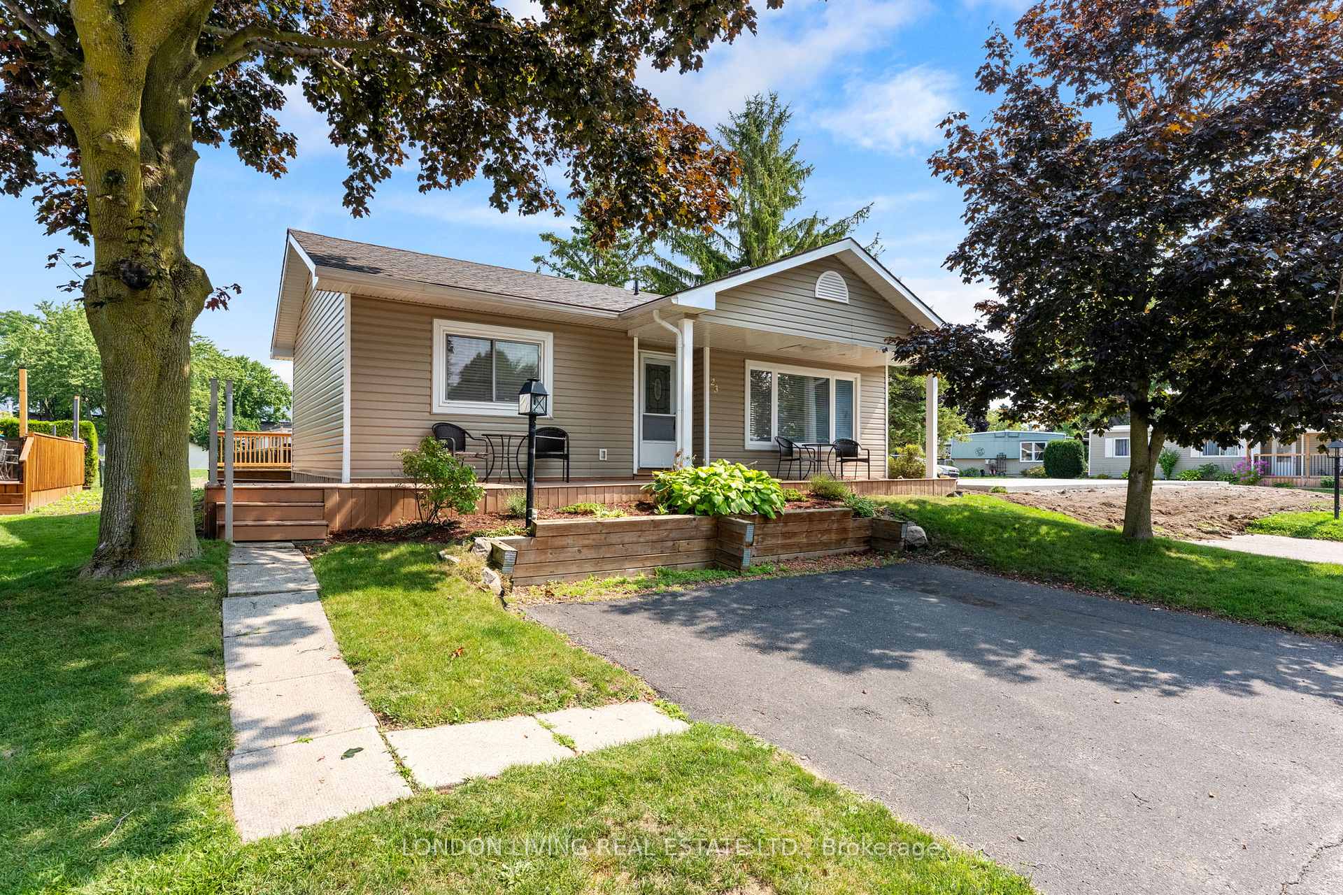 Photo of 23 Pebble Beach Parkway