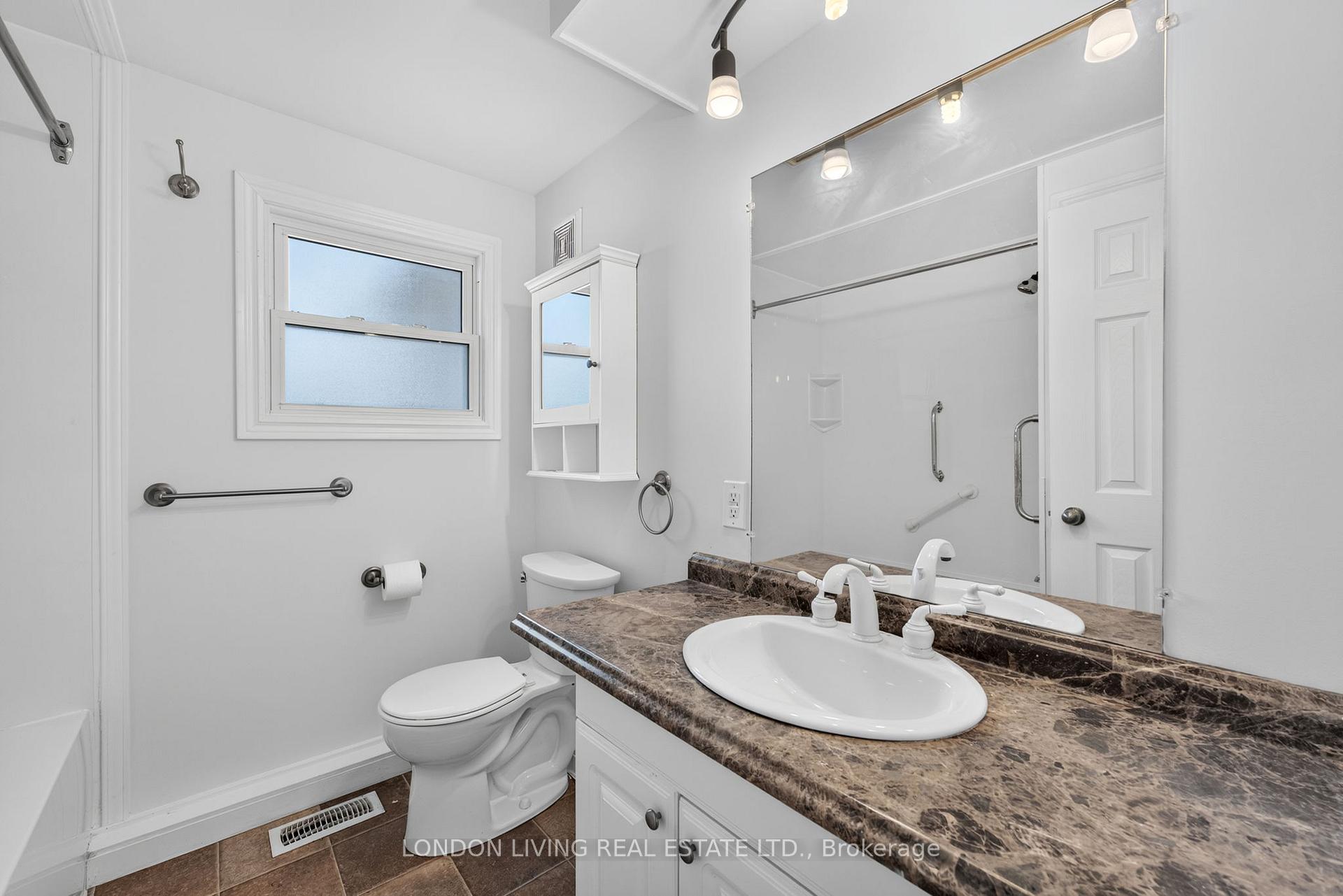 Photo 21 of 23 Pebble Beach Parkway, South Huron, Stephen — HOMEH